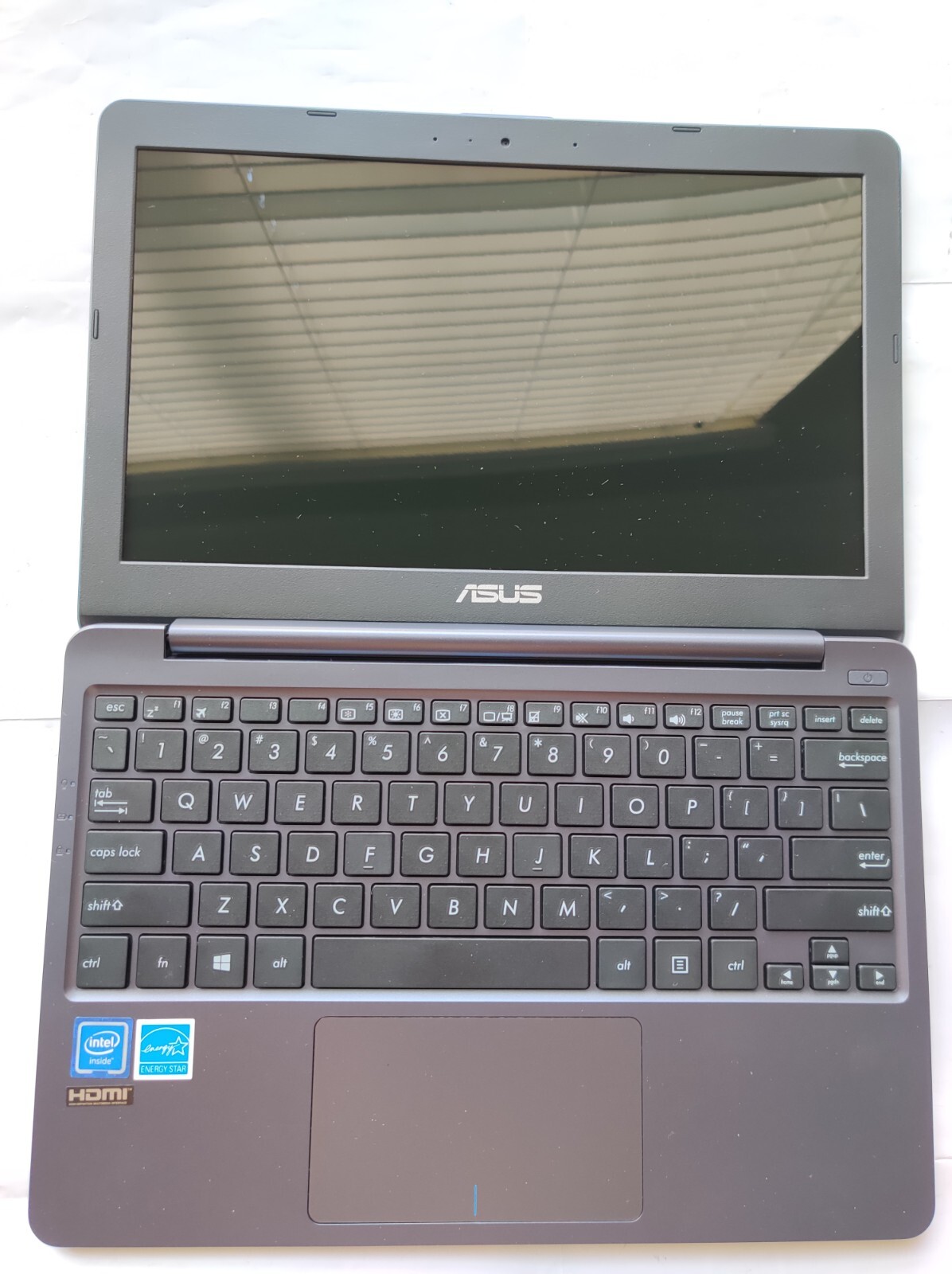 ASUS L203MA-DS04 11.6″ INTEL N4000 @ 1.10GHZ 4GB RAM 64GB eMMC WINDOWS 10