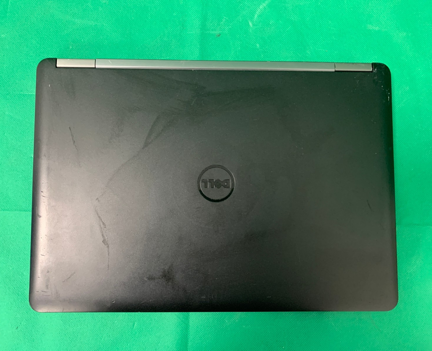 Dell Latitude E5270 Laptop *PLEASE READ / FOR PARTS*