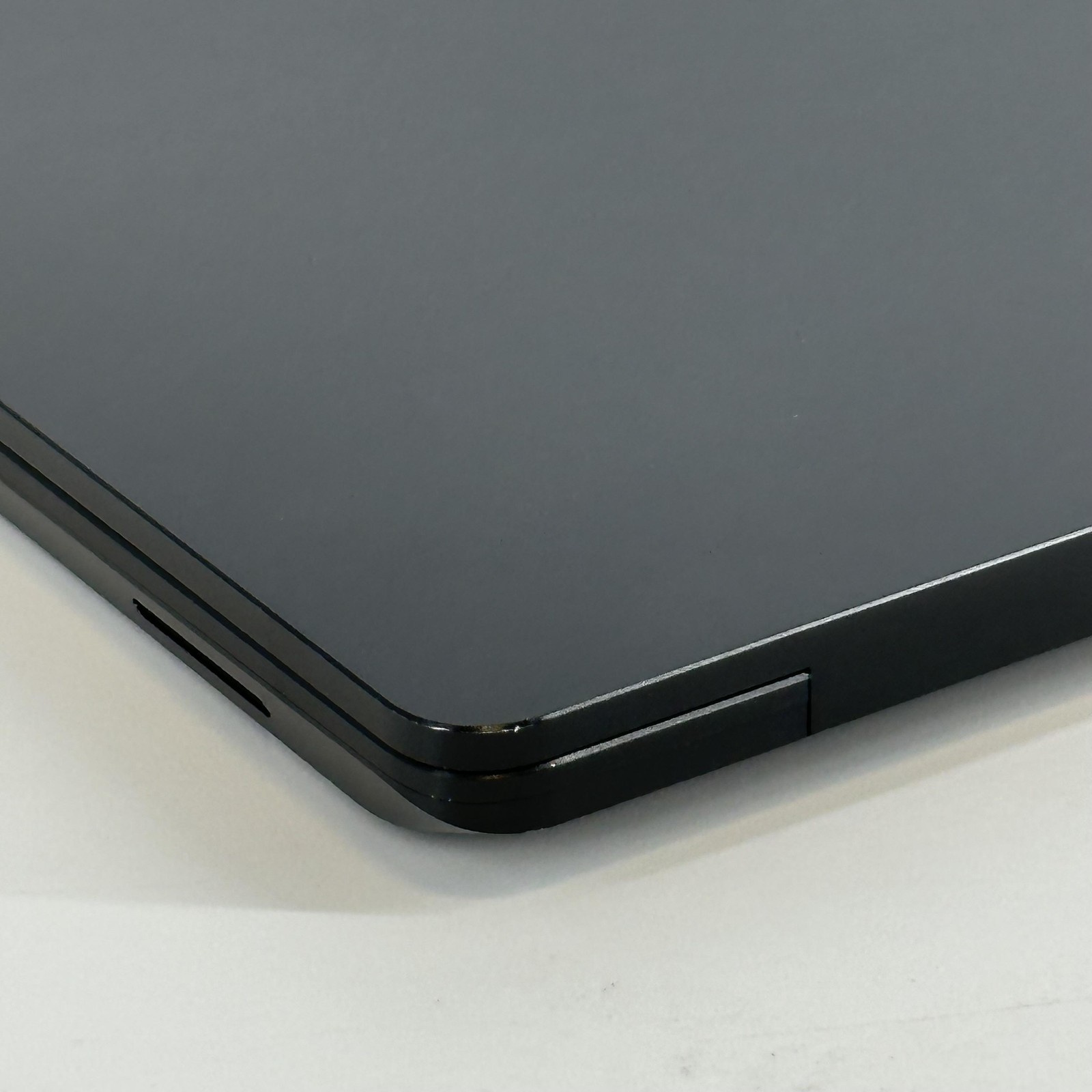 Microsoft Surface Laptop 5 13 2K TOUCH 2.7 GHz i7-1265U 16GB 512GB SSD – GOOD