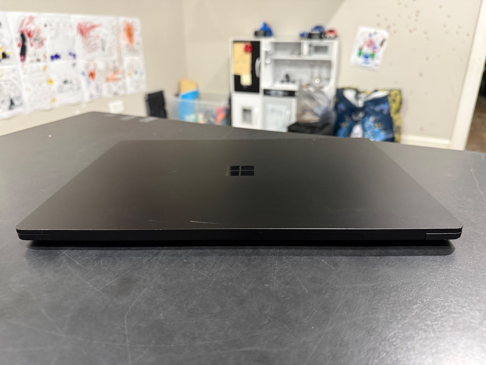 Microsoft Surface Laptop 3 1872 1.20GHz i5-1035G7 8GB RAM 256GB SSD Win 11 -READ