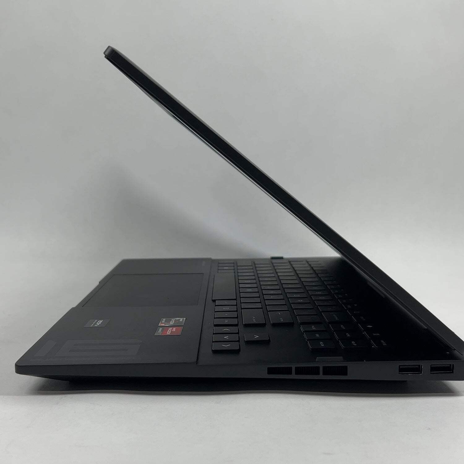 HP Omen 16Z-N000 16″ Ryzen 9 6900HX 3.3GHz 32GB RAM 1TB SSD AMD Radeon RX 6650M