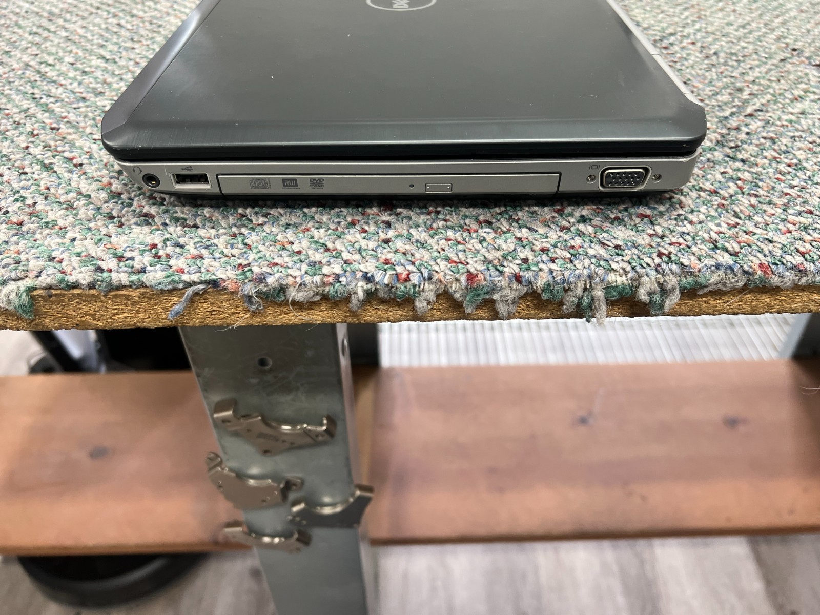 Dell Latitude E5420 Intel Core i5-2520M 2.50GHz 8GB RAM NO HDD No OS