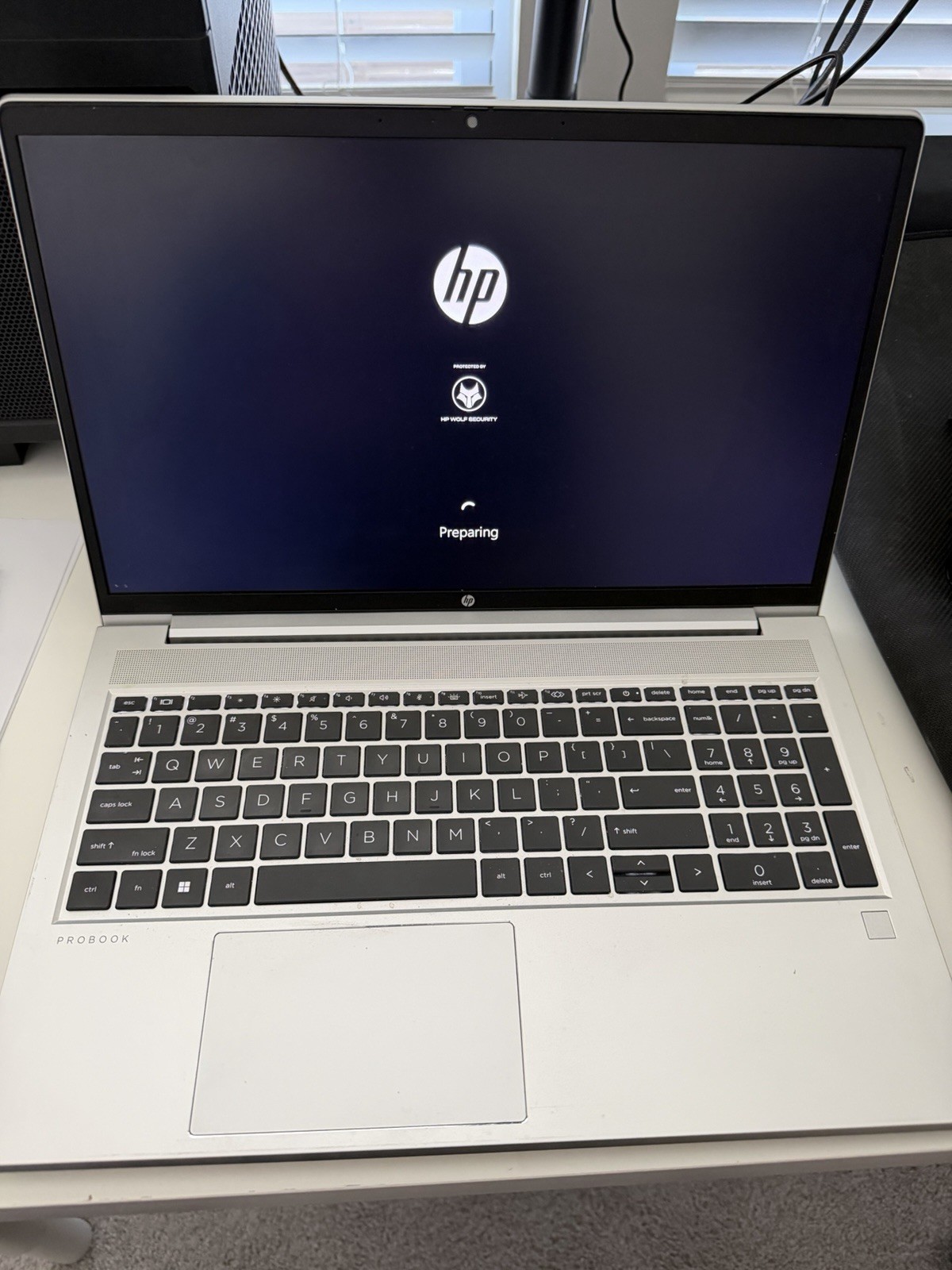 HP ProBook 450 G9 Core i7-1255U 32GB RAM 1TB SSD 15.6″ Win 11 Pro Laptop