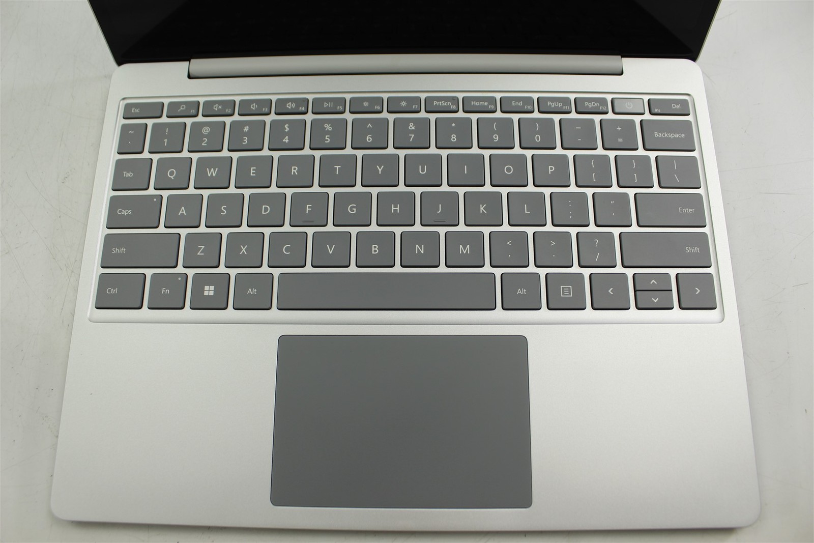 Microsoft Surface Laptop Go 2 2013 12.4″ i5-1135G7 256GB SSD 16GB RAM W11H