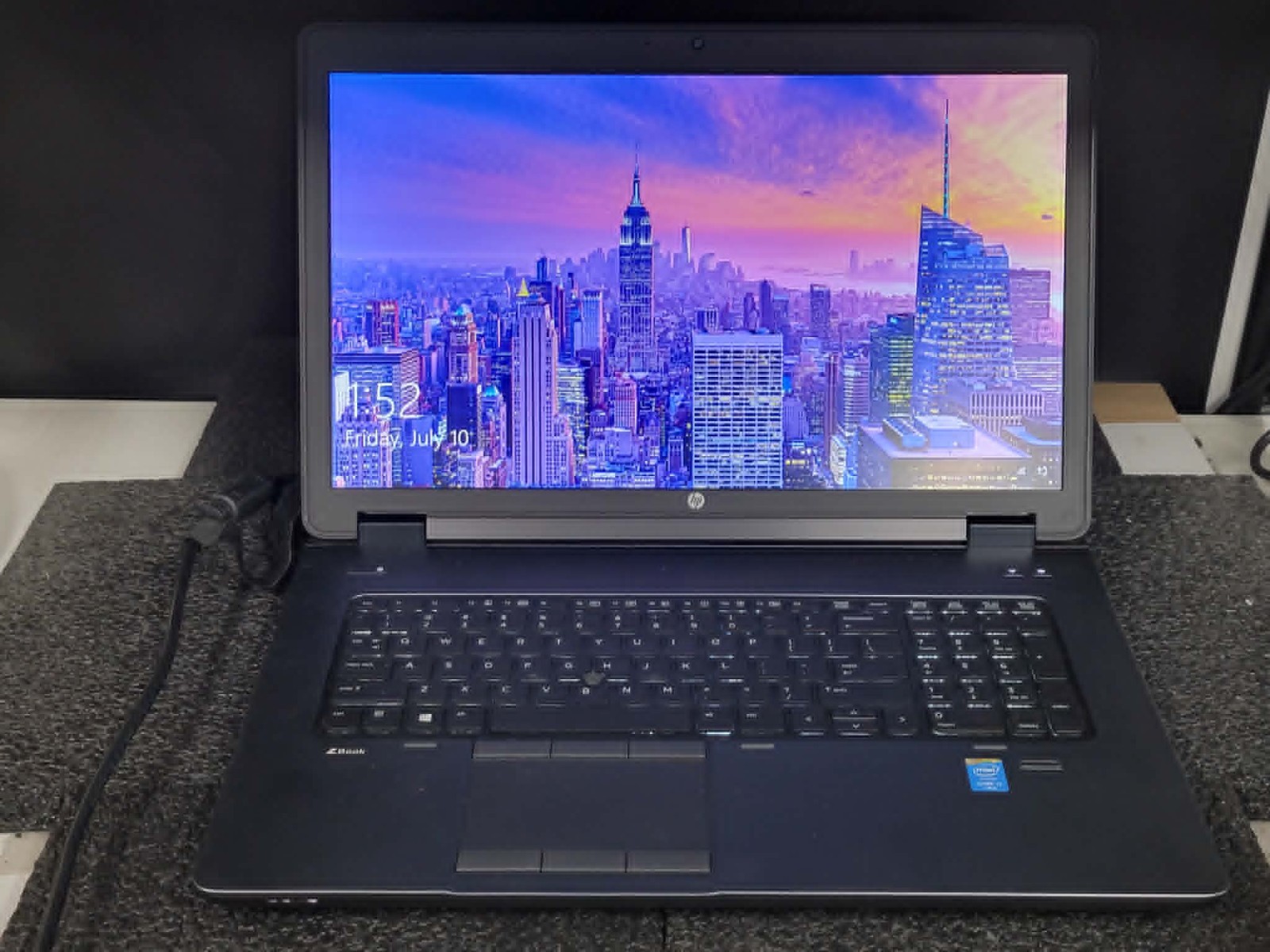 HP ZBook 17″ G2 i-7 4810MQ 2.8GHz 32GB RAM K3100M 4GB 256GB SSD 1TB HDD W1