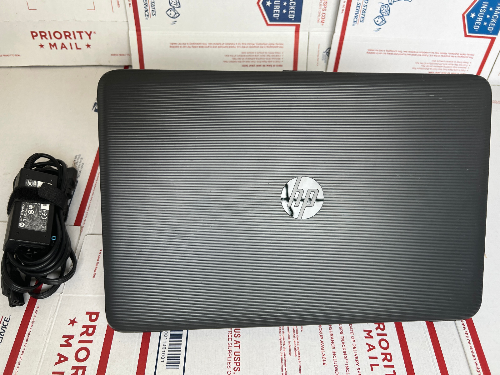 HP Notebook 255 G5 15.6″ AMD E2-7110 RADEON R2 1.80GHz – 4GB RAM – 500GB HDD