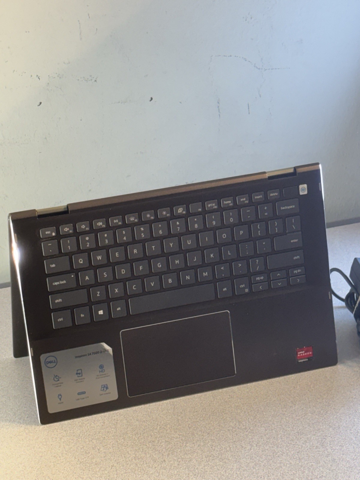 Dell Inspiron 14” 7000-2-in-1 Ryzen 5 4500U 2.38 GHz 16GB RAM/1.TB SSD Touchscre