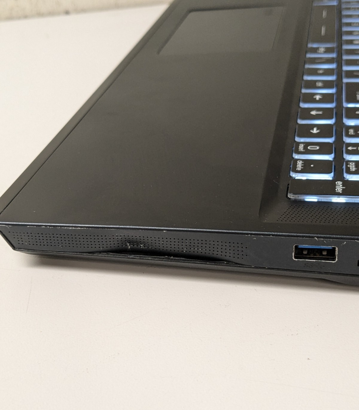 MSI MS-17K3 WE76 11UM 17.3″ Intel i9-11980HK 64GB DDR4 RTX A5000 1TB SSD W11P
