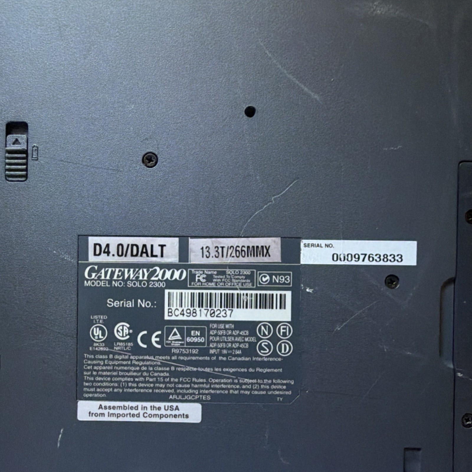 Gateway2000 Solo Vintage Laptop Model #Solo 2300