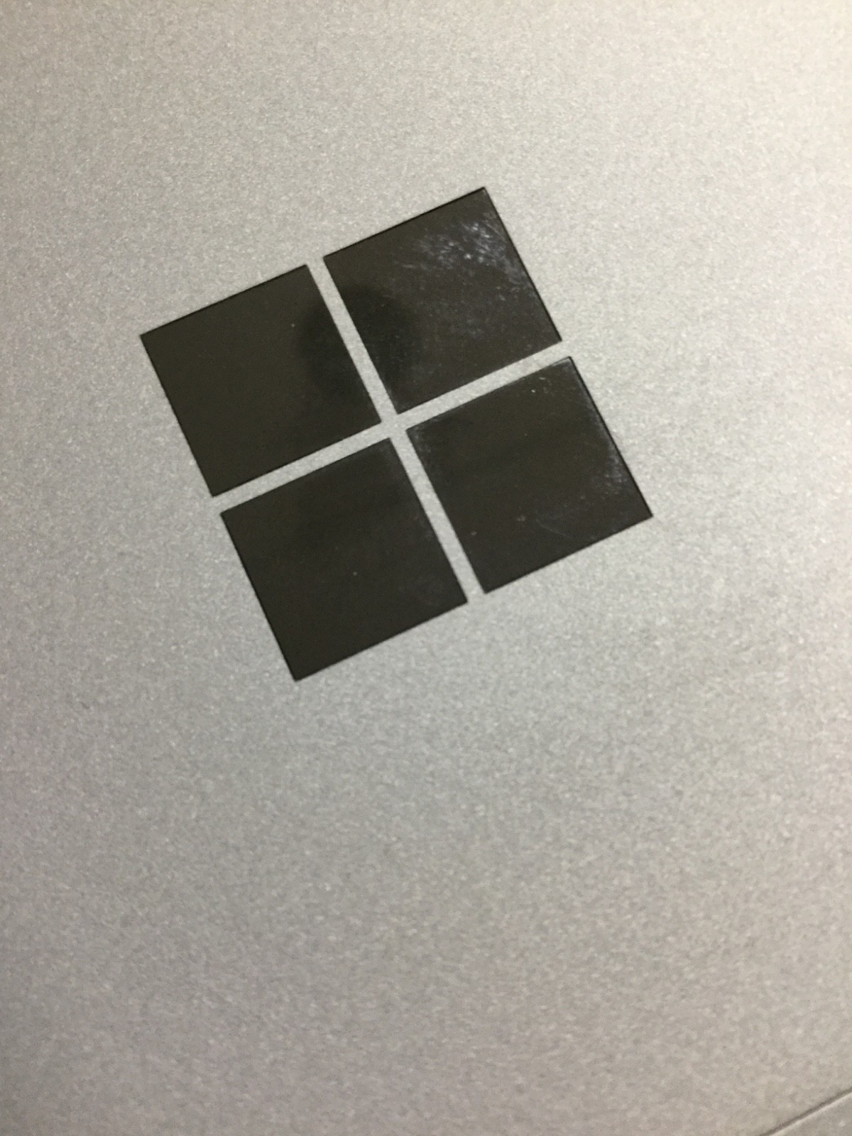 Microsoft Surface GO 2 1926 10.5″ Intel Pentium 4GB 64GB Windows 11 pro