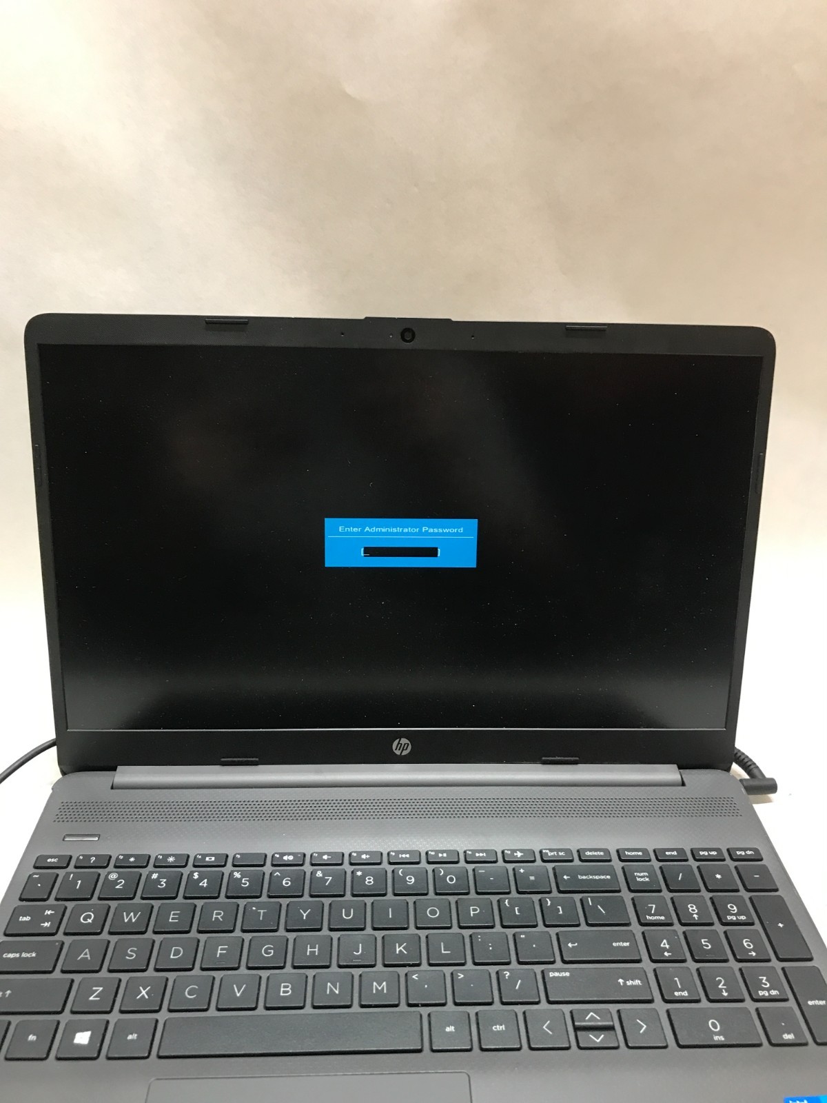 HP 250 G8 15″ Intel Core i5 NO RAM NO SSD/OS For Parts BIOS LOCKED READ DESC -DW