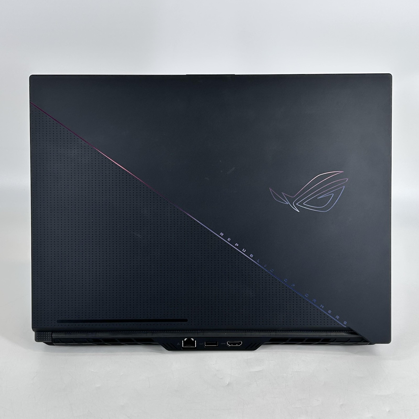 Asus ROG Zephyrus Duo 16 QHD+ TOUCH Ryzen 9 7945HX 64GB 2TB RTX 4090-TINTED LCD