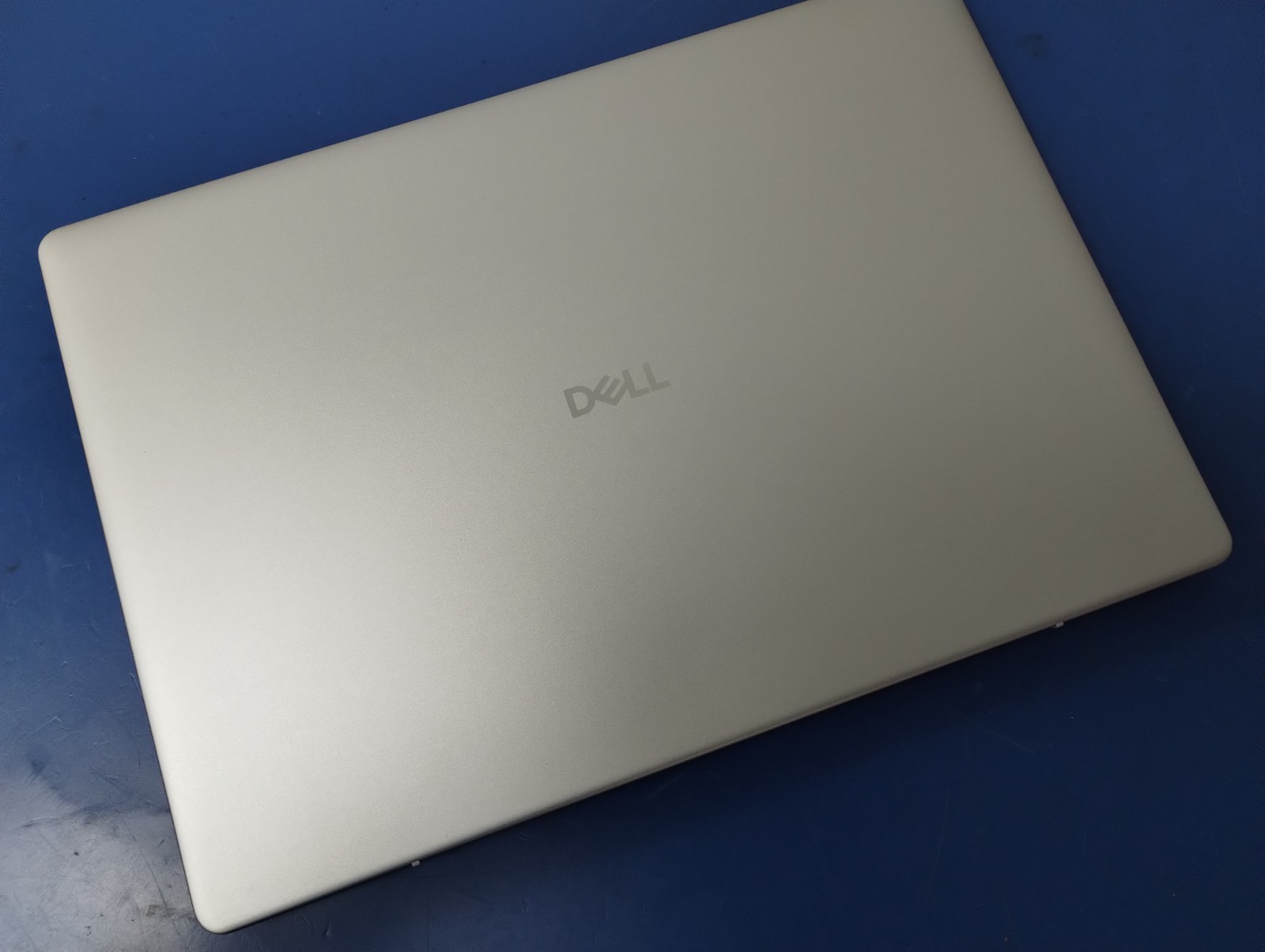DELL 16 DB16250 VPVXG Intel Core Ultra 9 288V, 3.30 GHz, 32 GB RAM, 1 TB NVMe