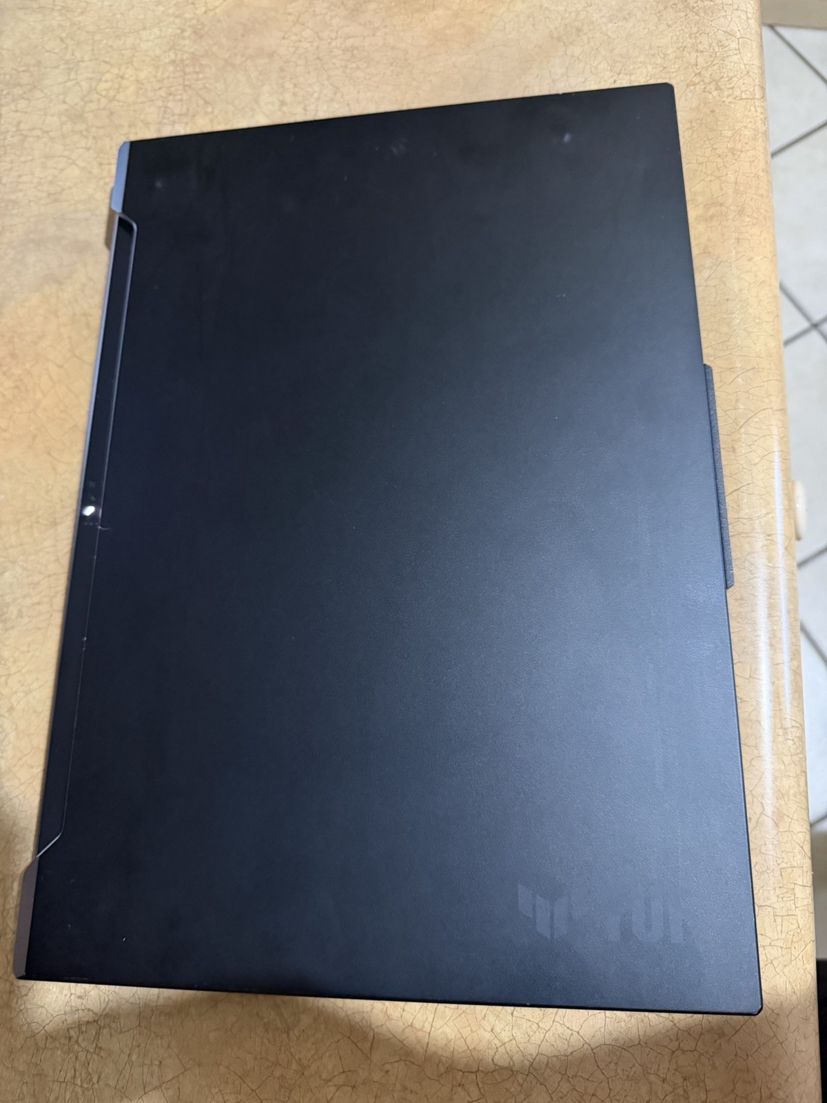 ASUS TUF Gaming A16 16-inch 165Hz Gaming Laptop FHD, AMD Ryzen 7, 16GB RAM