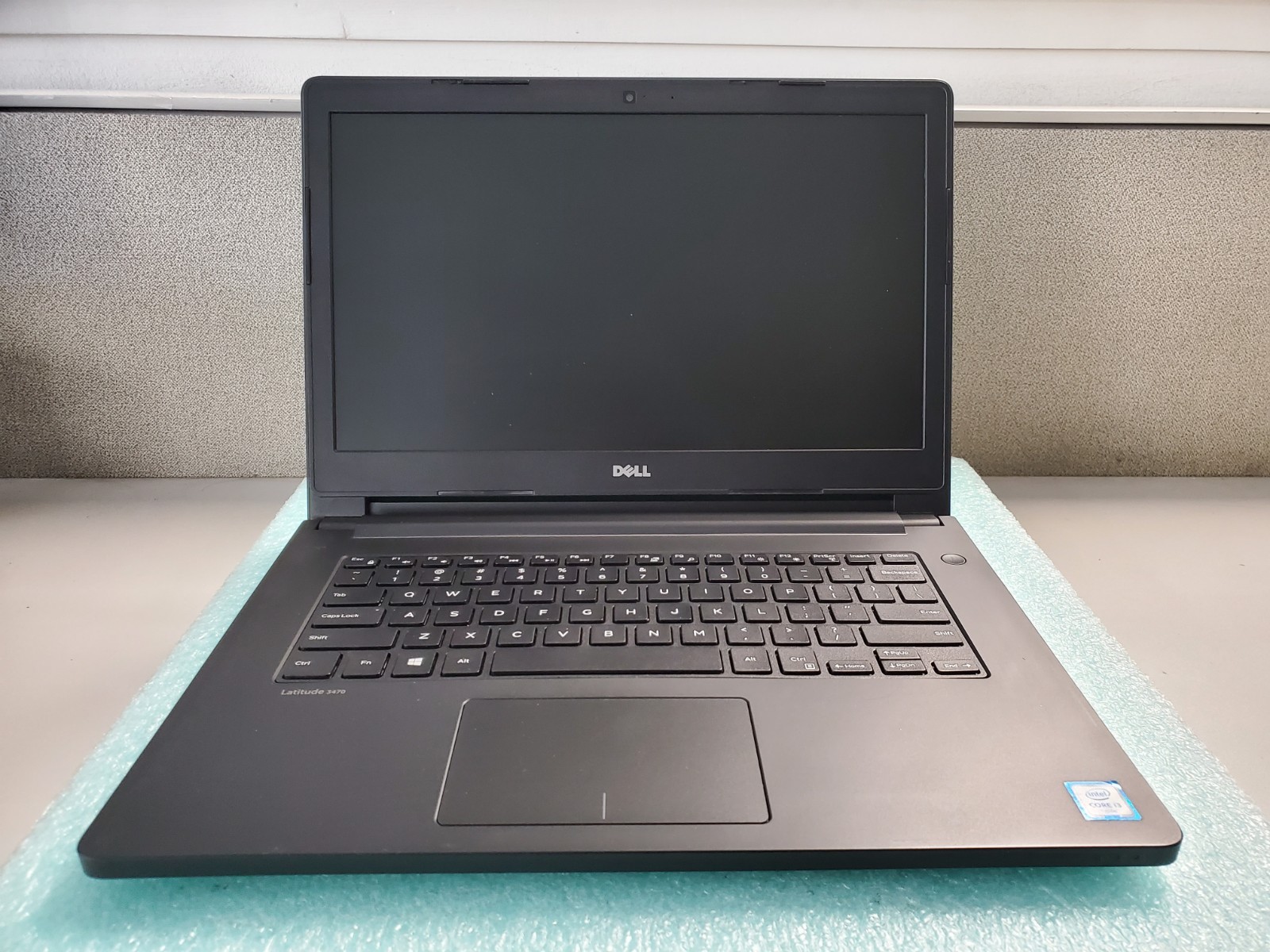 Dell Latitude 3470 i3-6100U@2.3GHz 4GB RAM No HD/OS *BIOS/No battery* | C1144*