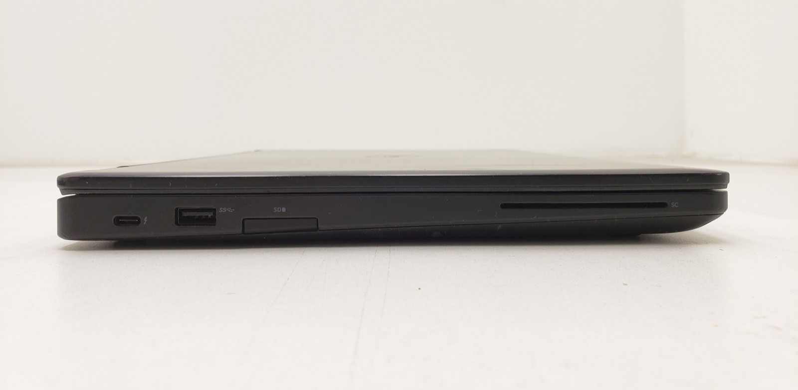 Dell Latitude 5491 Laptop Intel Core i7-8850H 16GB RAM 256GB SSD 14″ Win 11 Pro.