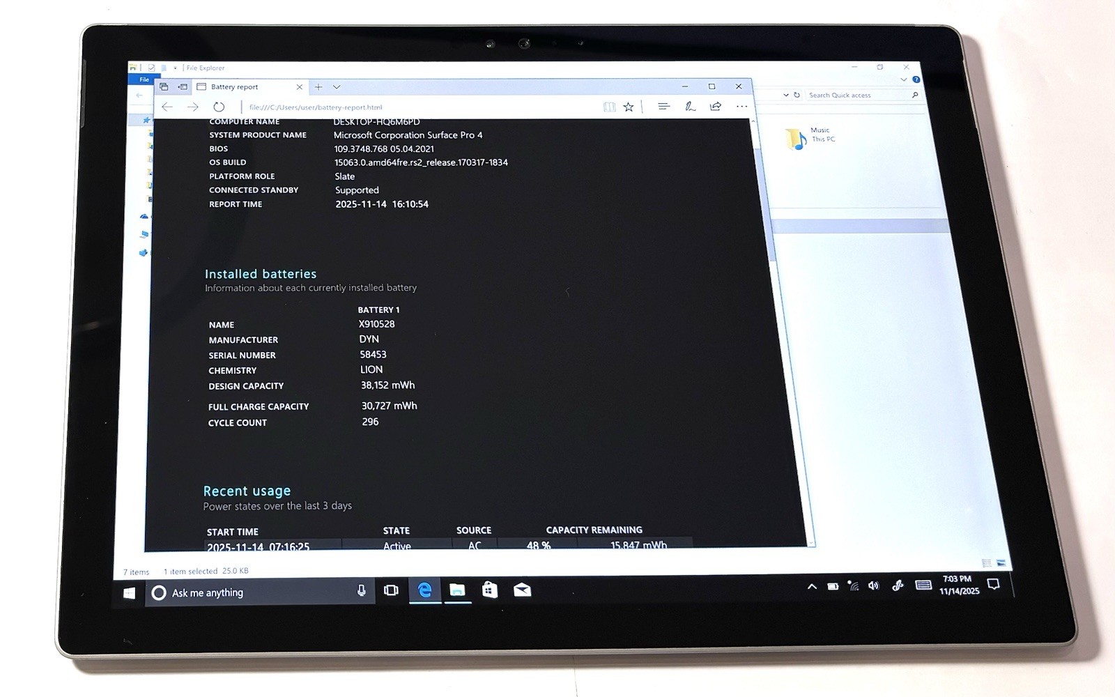 Microsoft Surface Pro 4 1724 i5-6300U 2.40GHz 4GB 128GB Tablet