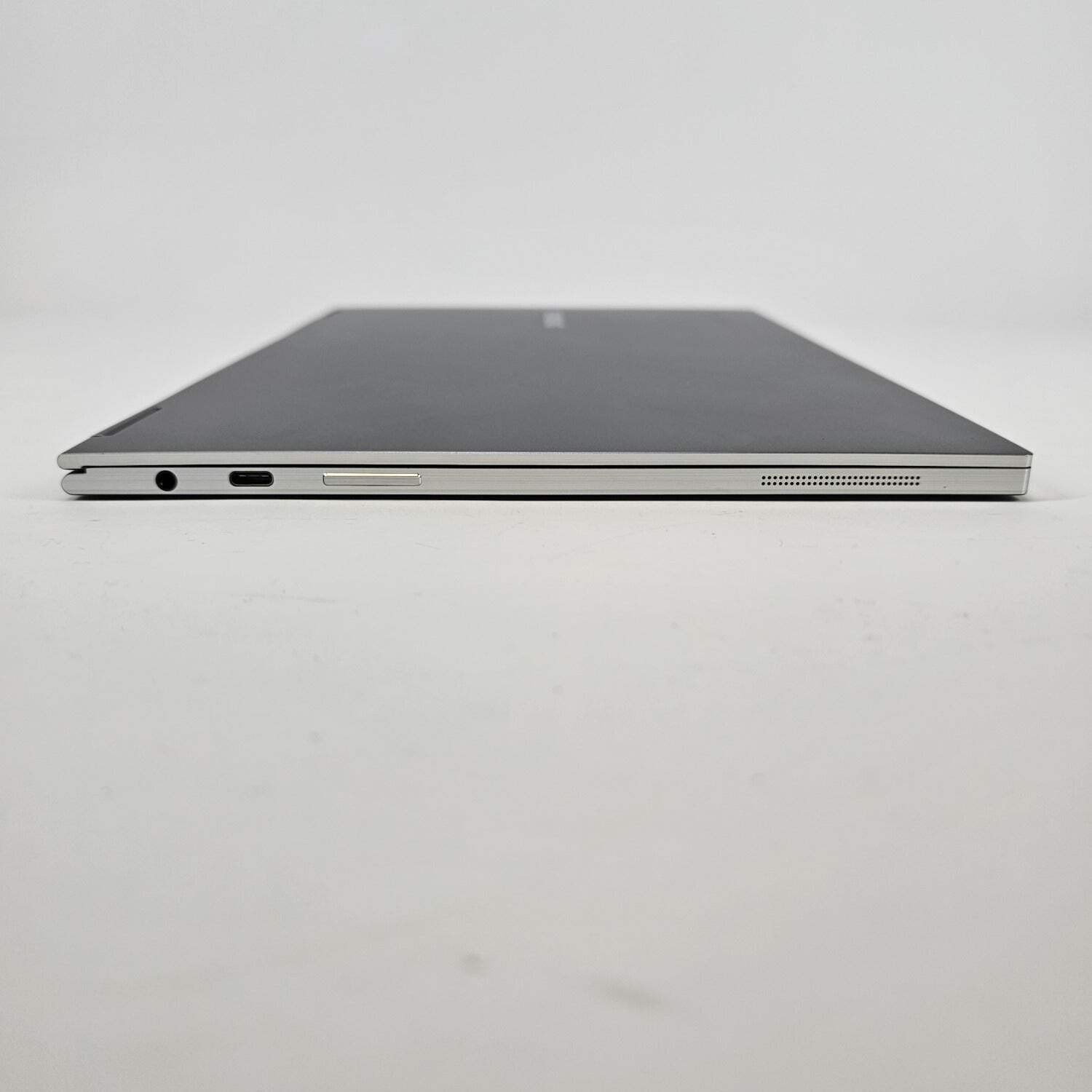 Samsung Galaxy Chromebook XE930QCA-K02US 13.3 i5-10210U 1.6GHz 8GB RAM 256GB SSD