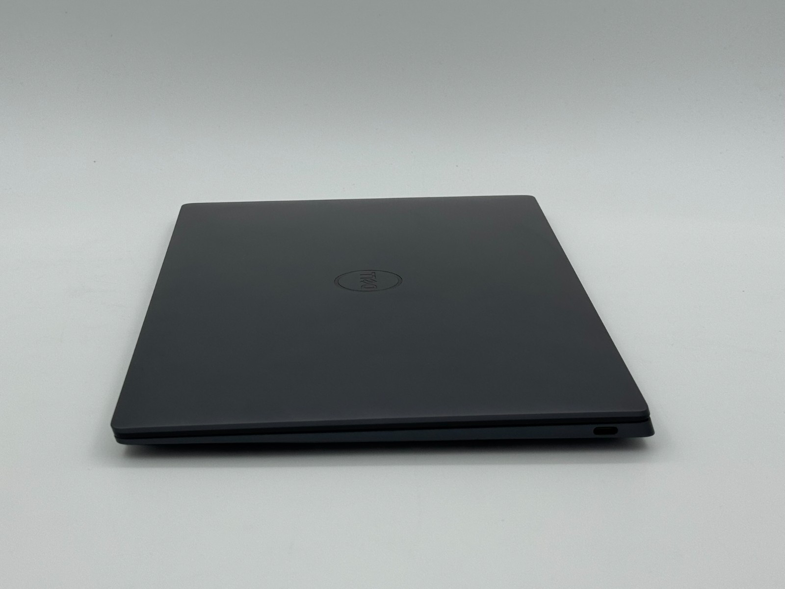 Dell XPS 13 13.4″ Laptop WUXGA Intel Core Ultra 7 256V 16GB 512GB SSD Copilot