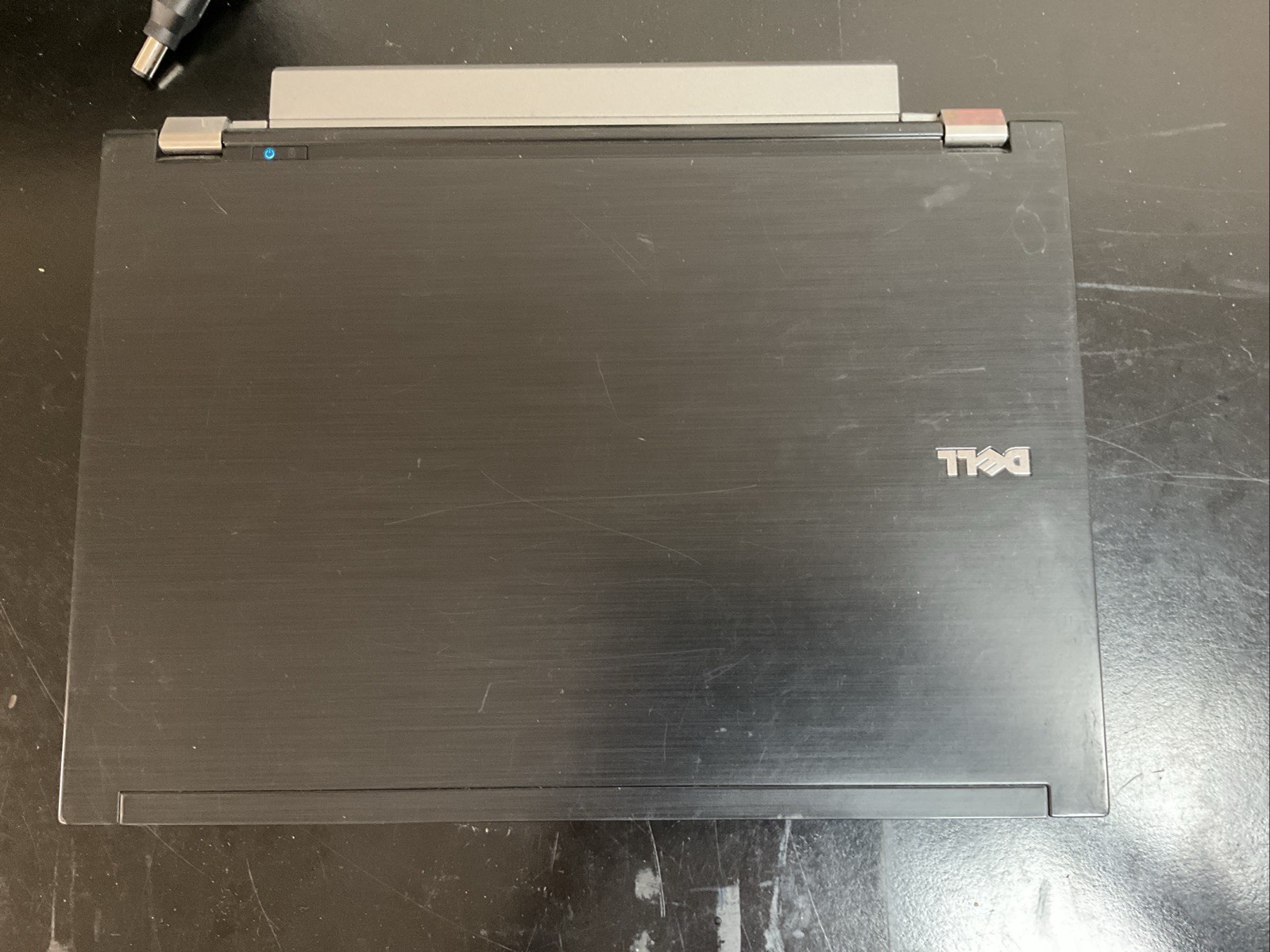 Dell Latitude E4300 Laptop Intel Core 2 P9300 2.26GHz