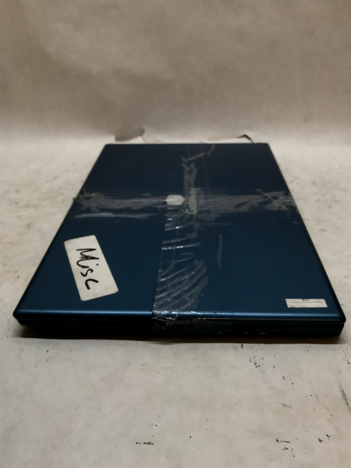 Gateway gwtn156-12bl 15.6″ Ryzen 3 3250U 2.6GHz 4GB RAM NO SSD/OS POWER DEAD -DW