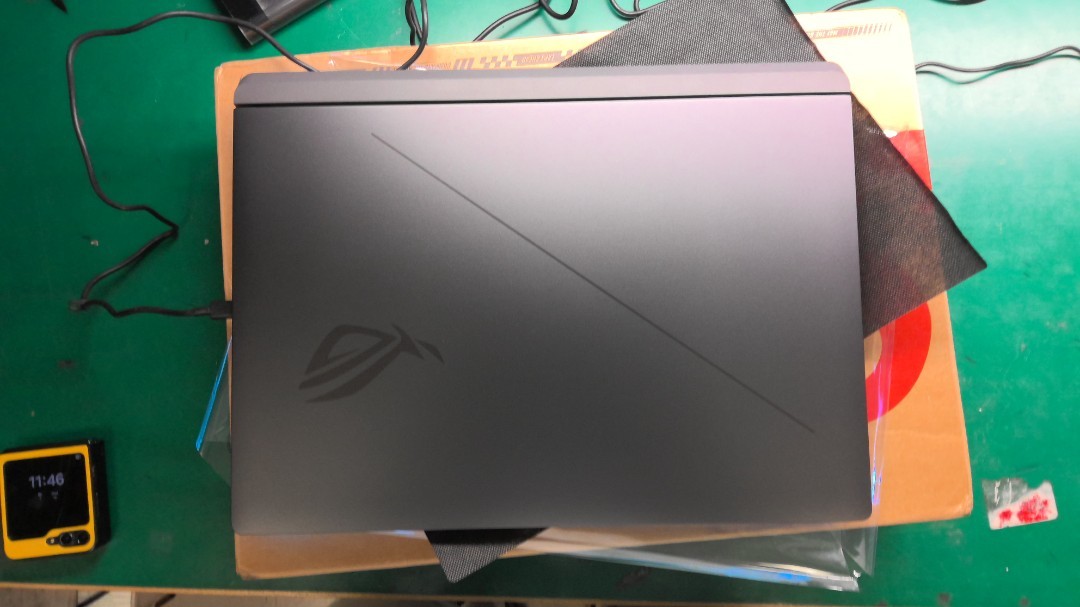 ASUS ROG Strix G18 Gaming Laptop RTX 5080 Intel Ultra 9 275HX 64GB RAM 8TB SDD