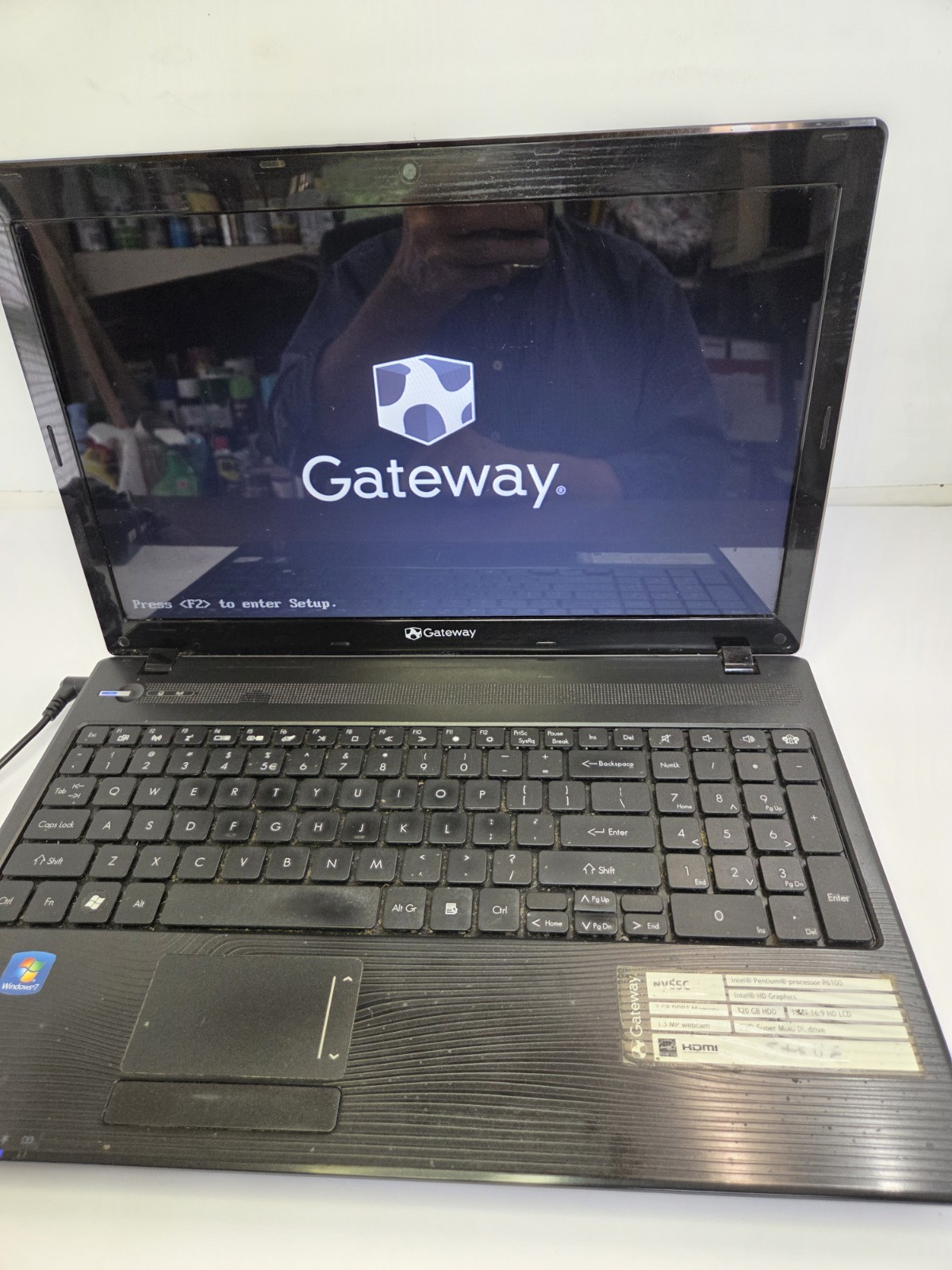 Gateway PEW91 – NV55C03u – 15.5” Laptop – UNTESTED New Power Supply