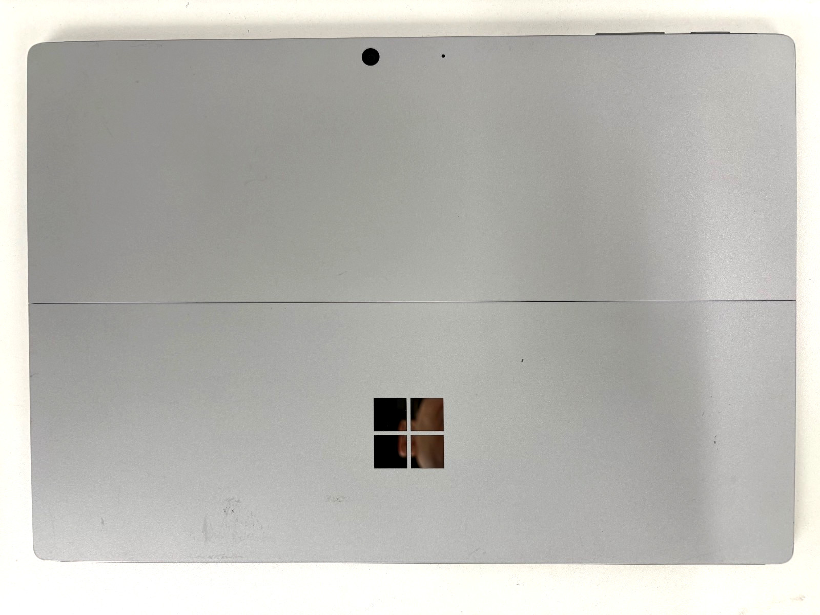 Microsoft Surface Pro 7 12.3” Tablet 128SSD i5-1035G5 8GB RAM Screen Half Dark
