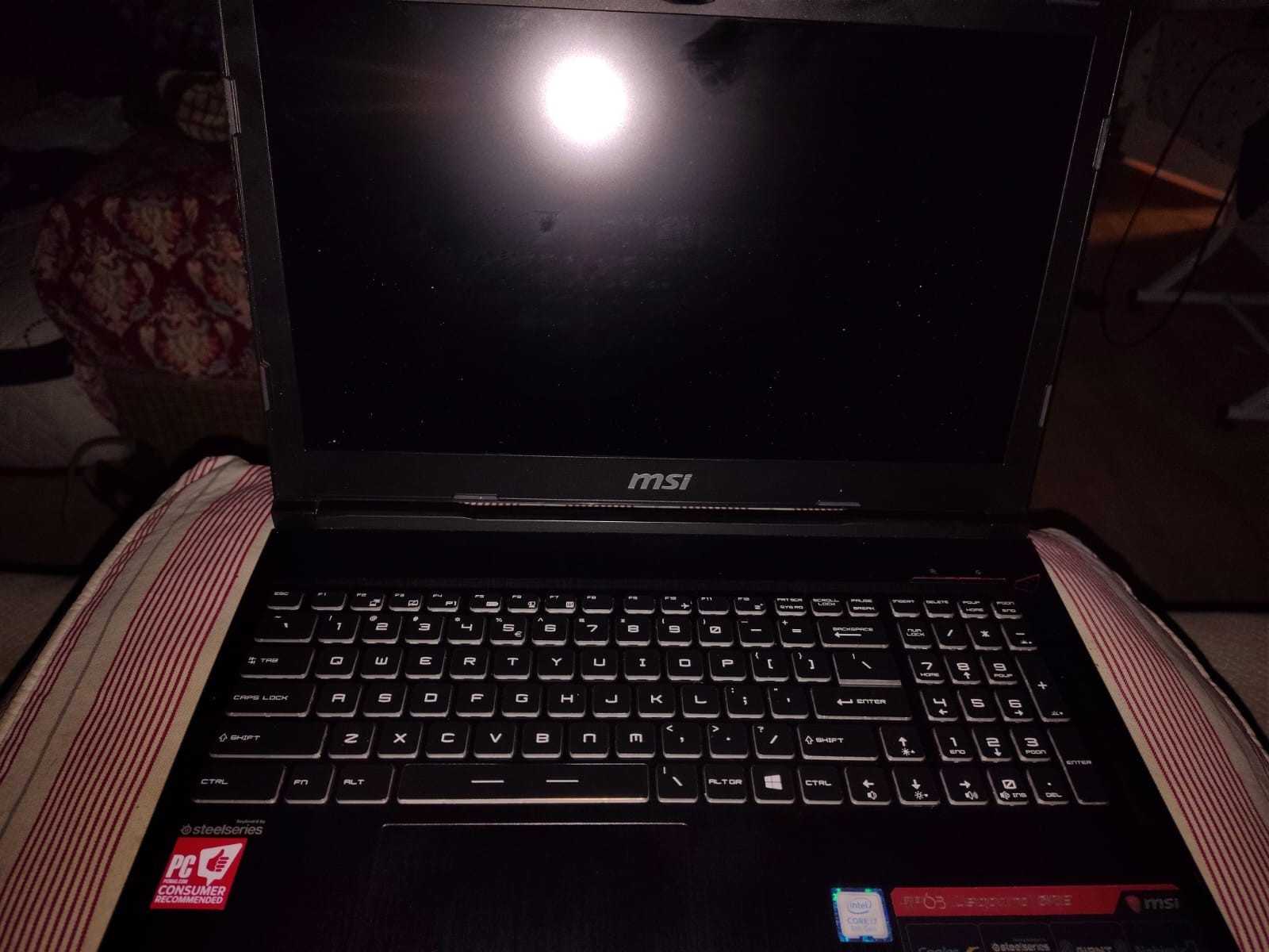 MSI GP63 Leopard 8RE 15.6in i7 8th Gen 1TB Win10 HDMI Black Laptop