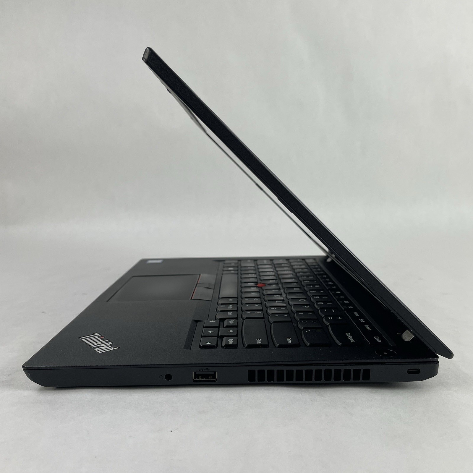 Lenovo ThinkPad L480 14″ i5-8250U 1.60 GHz 8 GB RAM No SSD/OS/AC