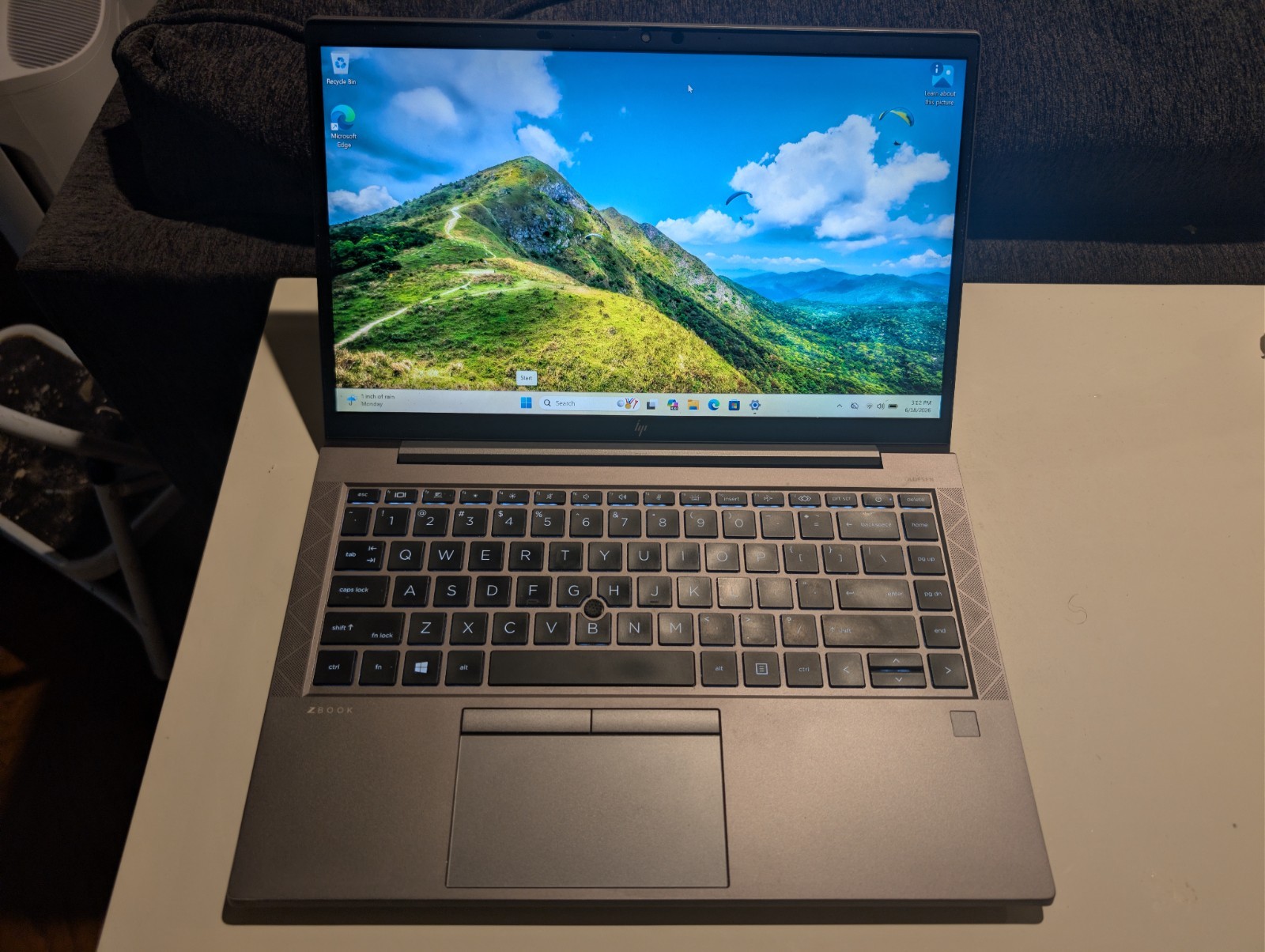 HP ZBook FireFly 14 G8 14″ i5-1145G7 2.60GHz 16GB RAM 256GB M.2 SSD WIN11