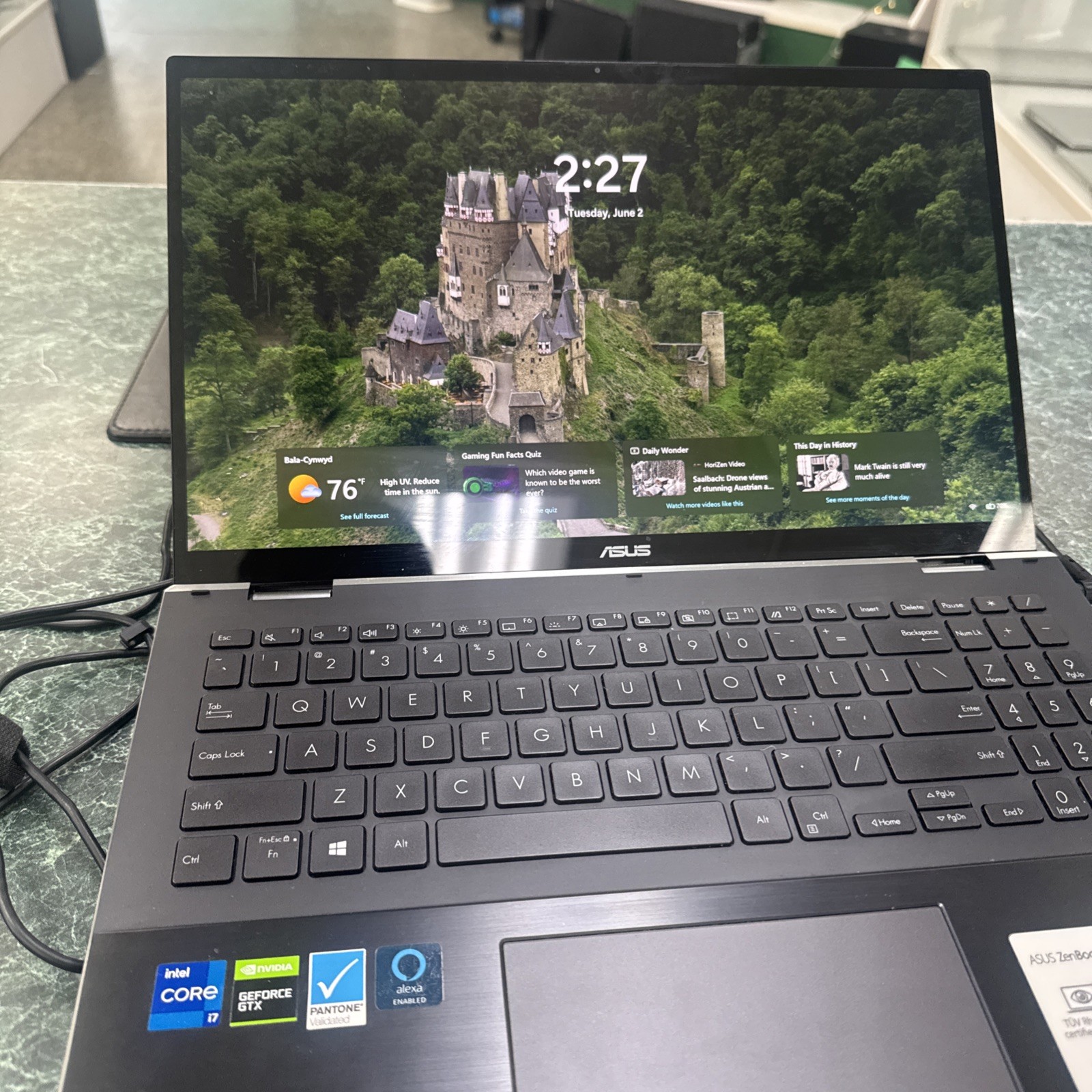 ASUS ZENBOOK FLIP 15 GeForce 1650 Ti I7-1165G7 | 1TB NVMe | AC Adapter Windows