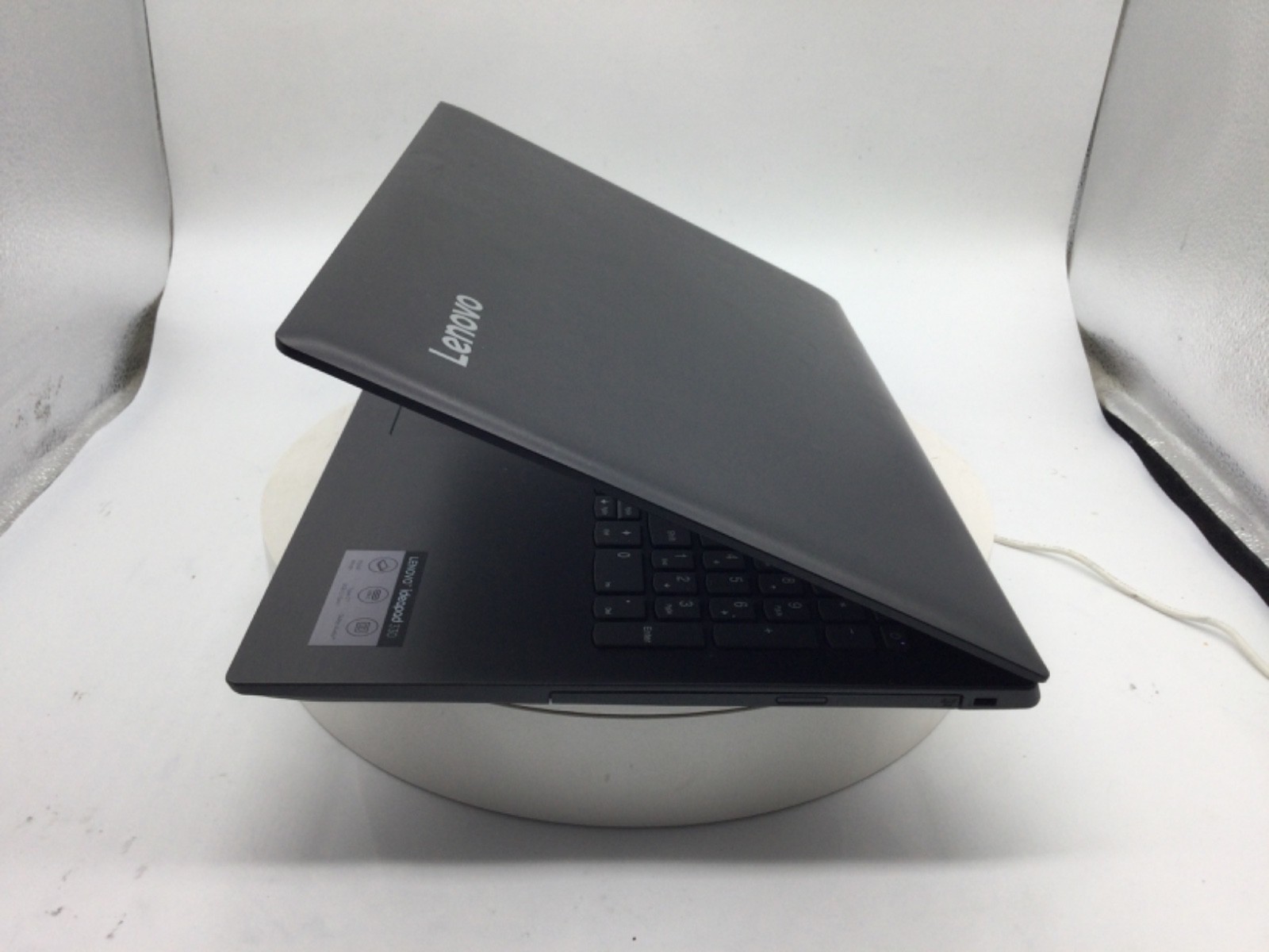Lenovo IdeaPad 330 15.6″ Laptop i3-8130U 8GB RAM 1TB HDD Windows 11 Pro Used RD