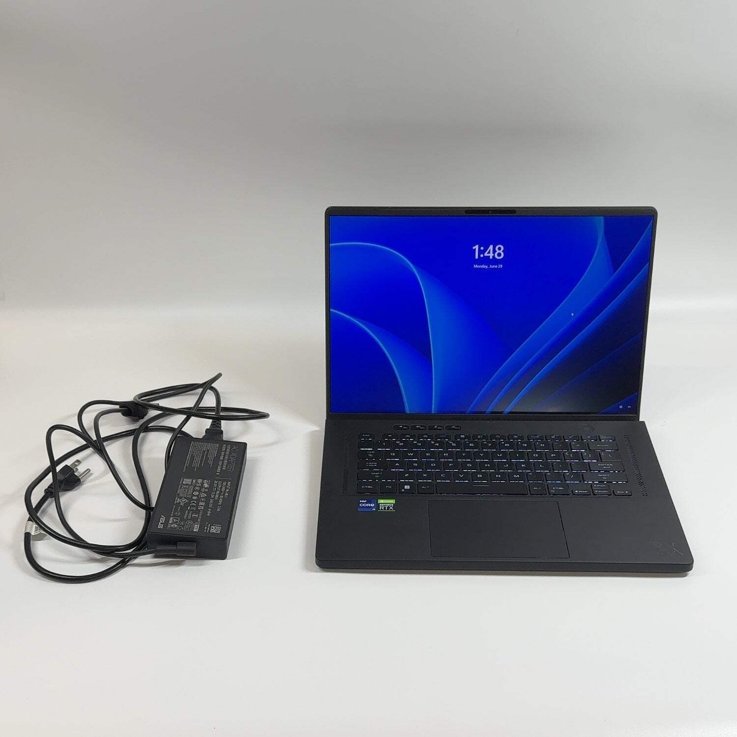 Asus ROG Zephyrus M16 GU603ZW 16″ i9-12900H 16GB RAM 512GB GeForce RTX 3070 Ti