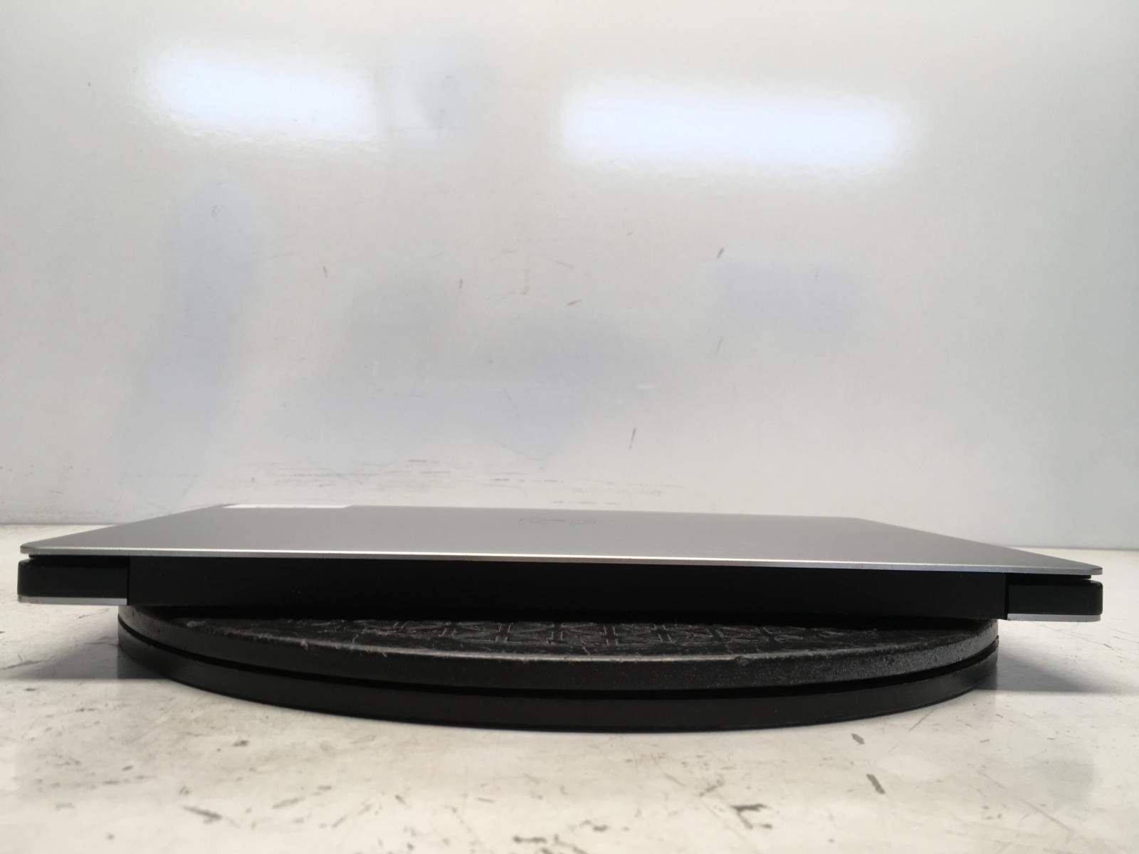 Dell XPS 13 9343 Intel i5-5200U 2.2GHz 8 GB NO HDD