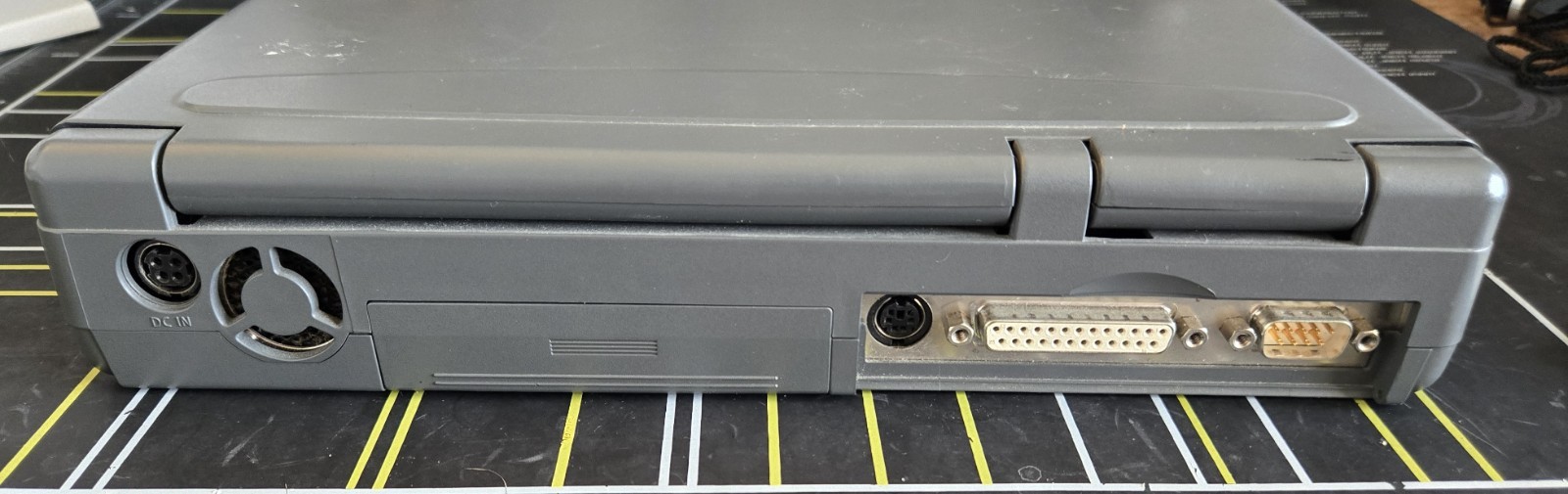 Vintage Nantan FMA8200C laptop for parts or repair