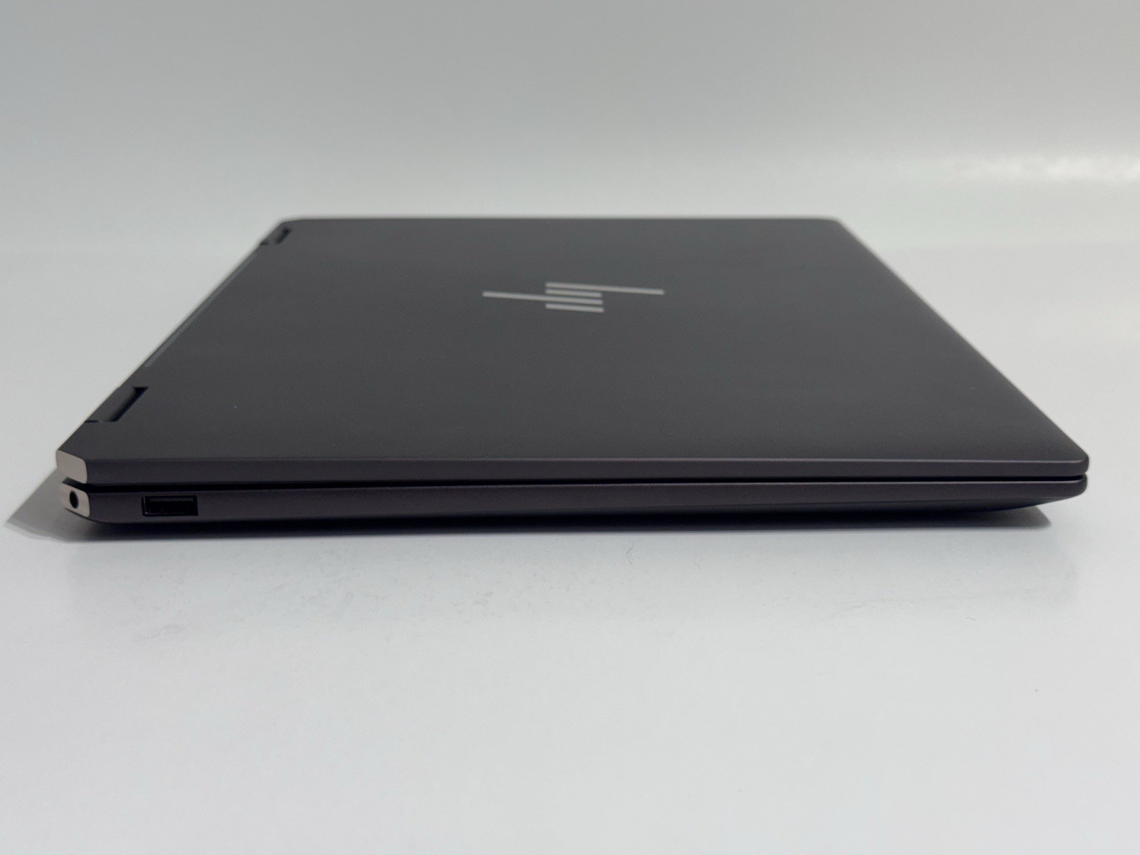 HP Spectre X360 2-in-1 16-aa0023dx 16″ Ultra 7 155H 32GB DDR5 1TB SSD RTX 4050