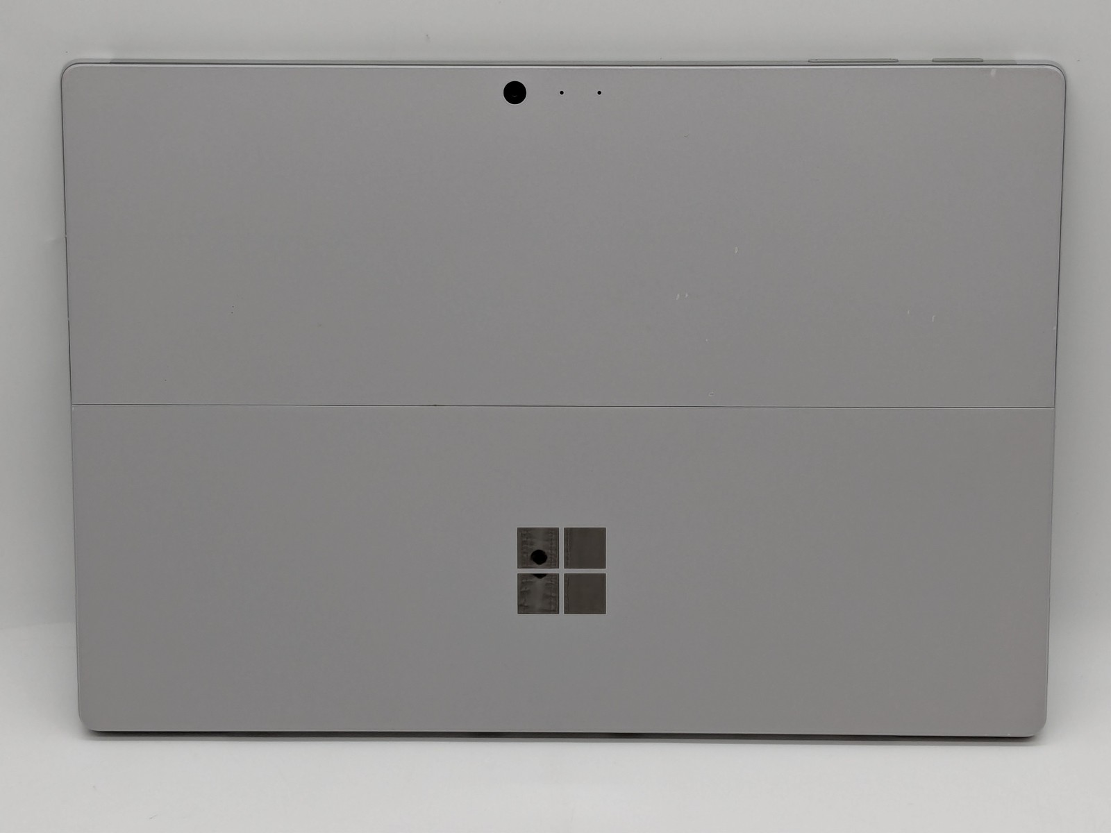 Microsoft Surface Pro 6 2-in-1 12″ 2736 x 1824 I5-8350U 128GB SSD 8GB *READ*