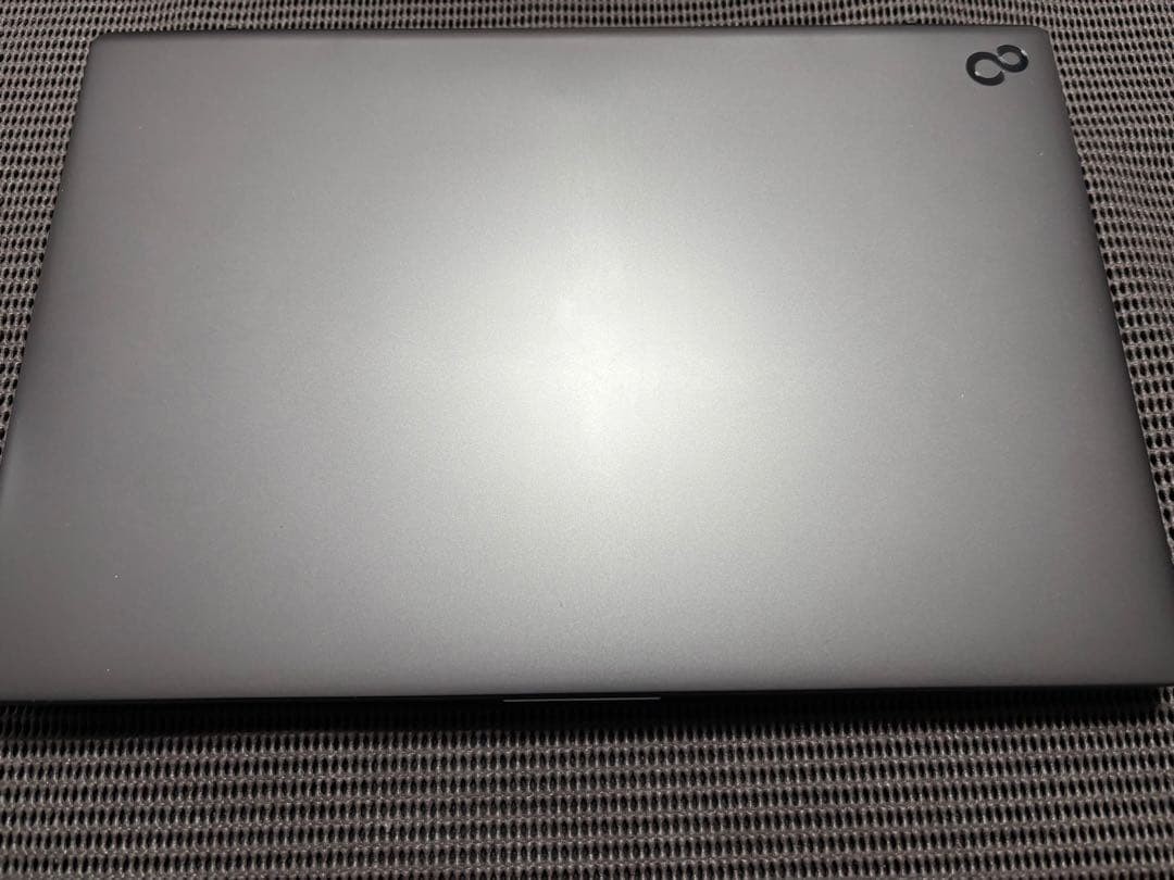 Fujitsu LIFEBOOK AH53/J3 i7 1255U Iris Xe 16GB SSD 512 16.0″ Wide Win 11 DVD