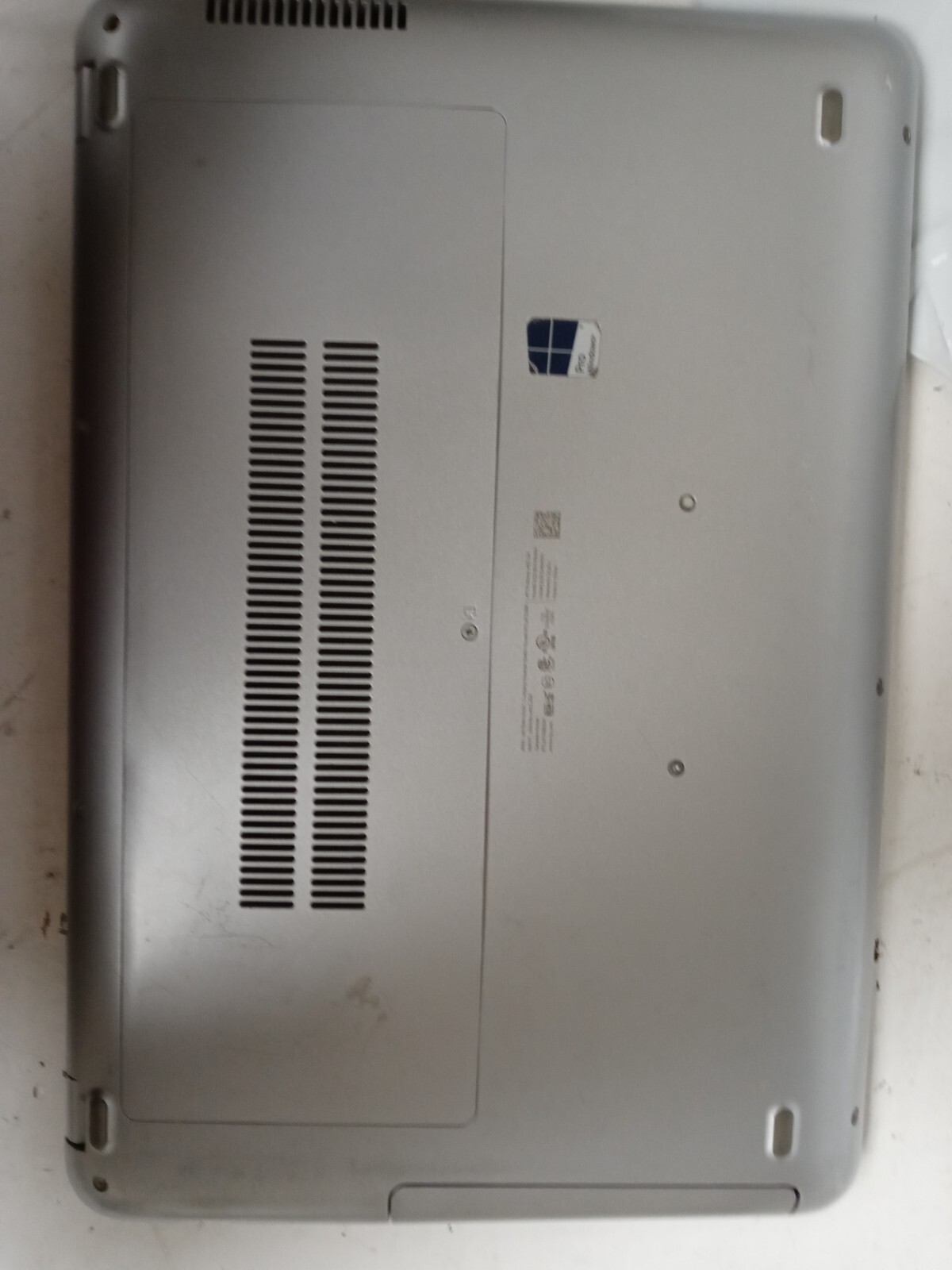 HP ProBook 455 G4 AMD A10-9600P 2.4GHz 8GB RAM 0GB SSD NO OS