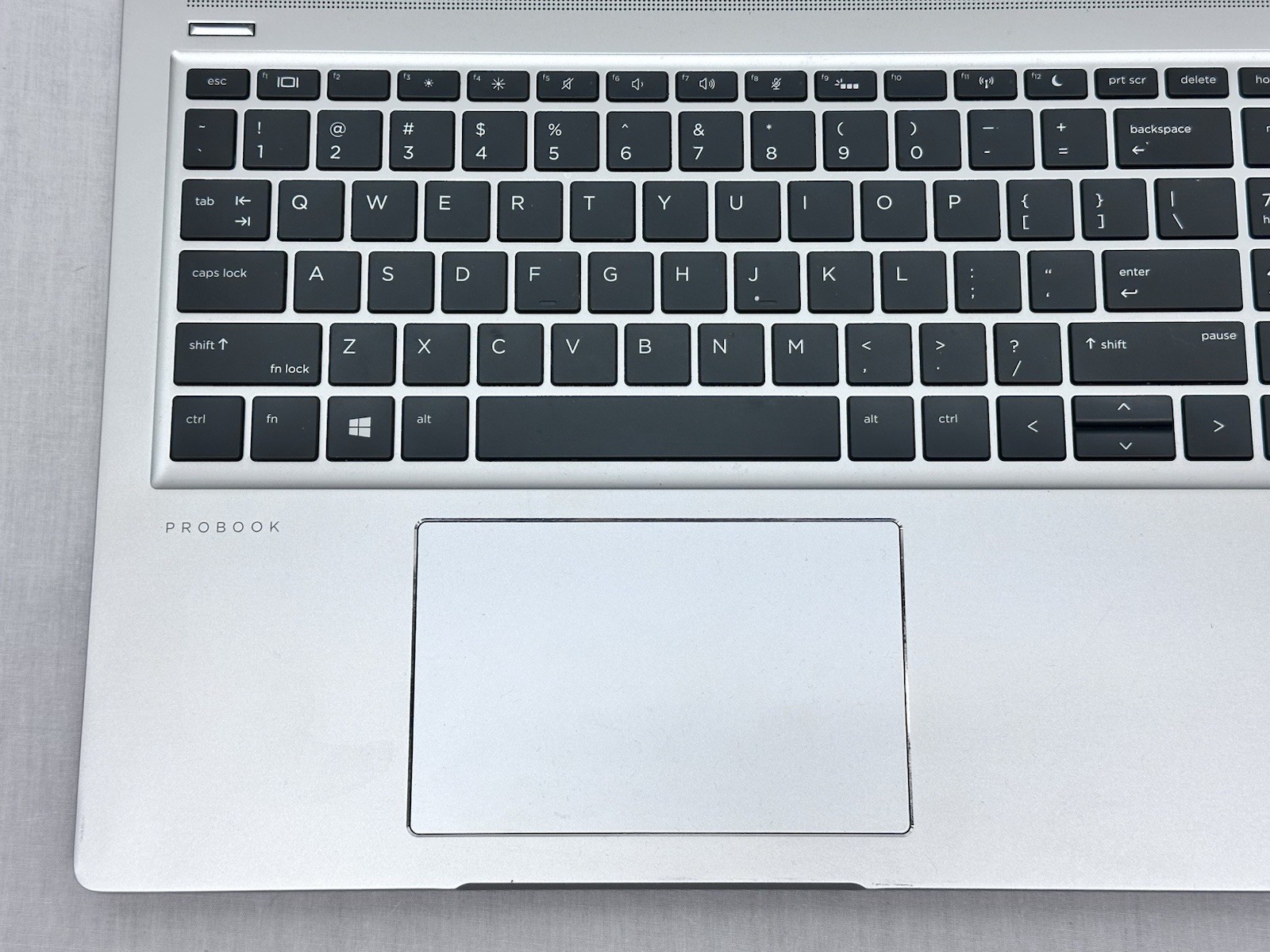 HP ProBook 450 G6 15.5″ Intel i5-8265u 1.60GHz 8GB RAM 256GB NVMe Windows 11 Pro
