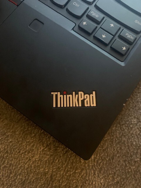 *REFIRBISHED* 14in. Lenovo ThinkPad 4T80 black CHASSIS 2019 Laptop