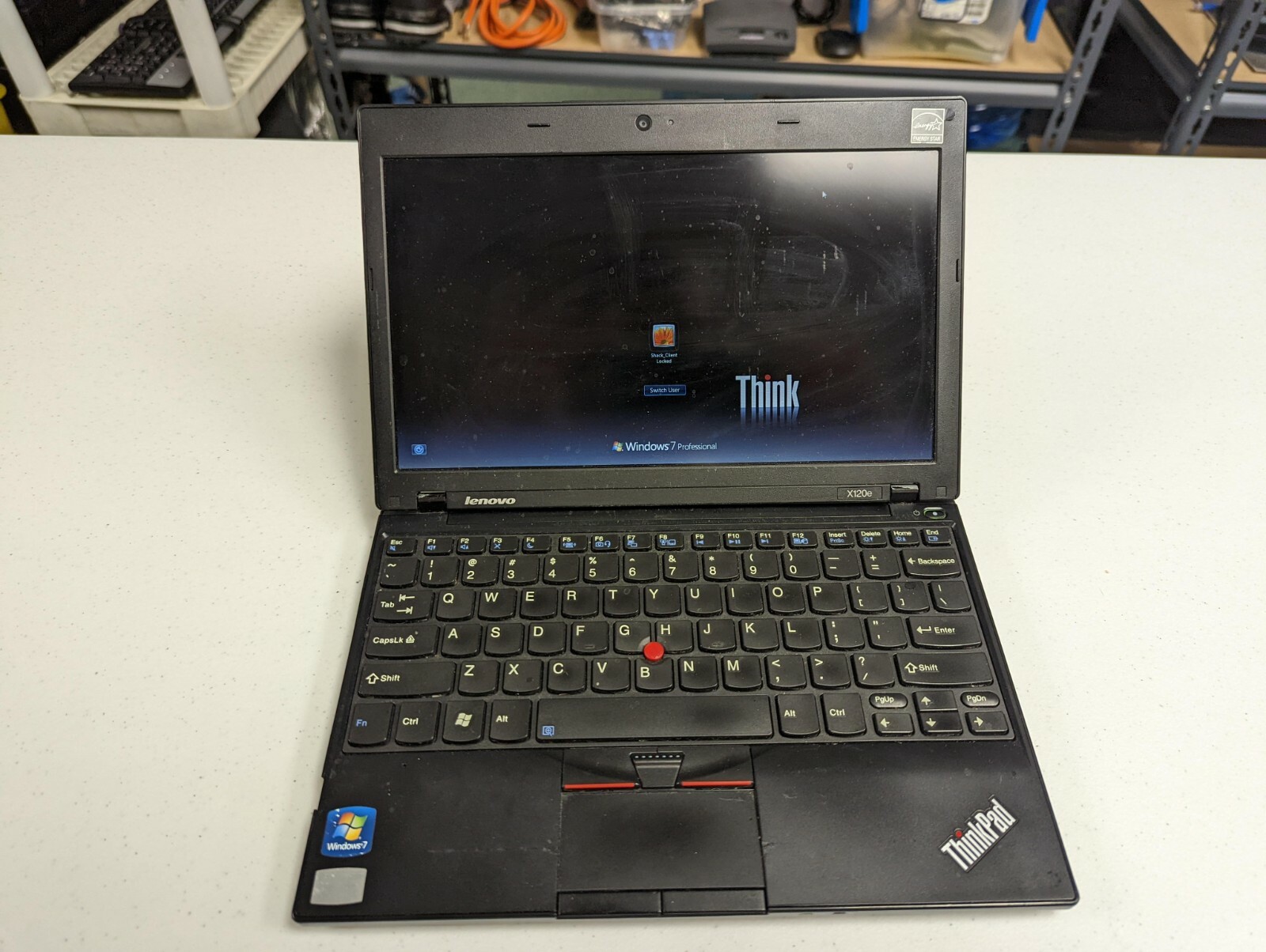 Lenovo ThinkPad X120e 059624U | AMD E-240, 8GB, 300GB HDD | Moderate Wear