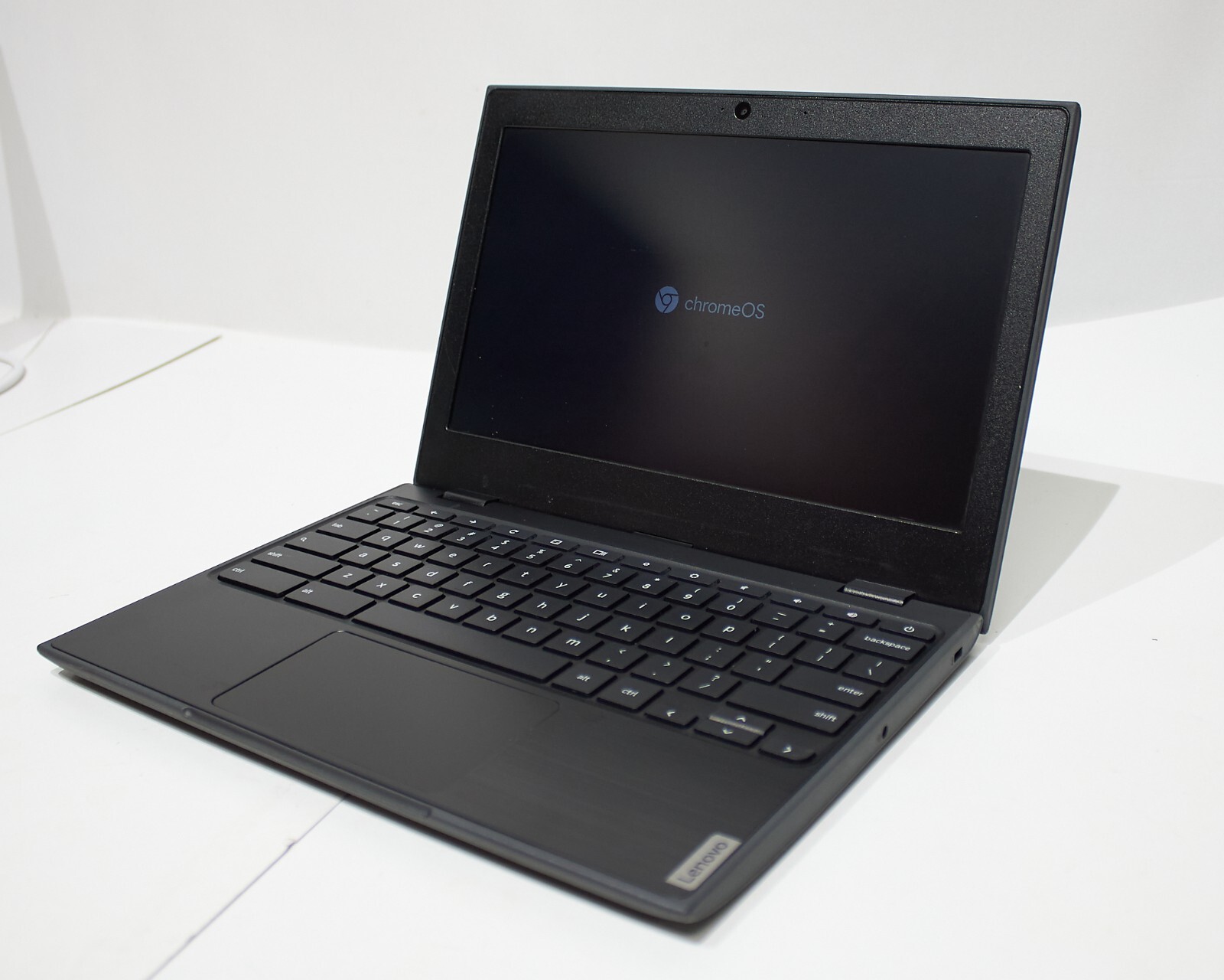 Lenovo 81QB0000US 100E Chromebook 11.6in. MTK8173C 32GB SSD
