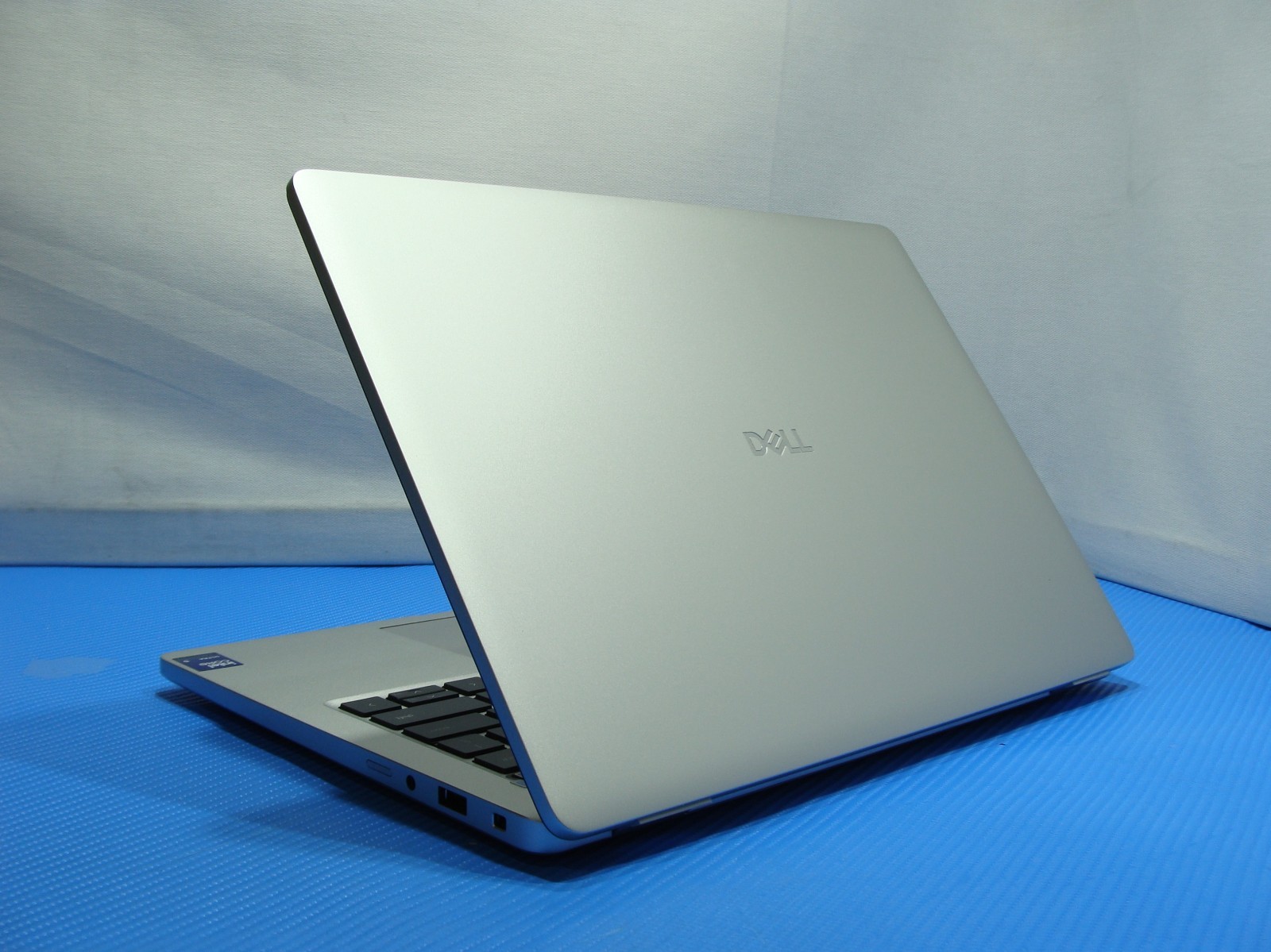 Dell Pro 14 Plus PB14250 14″FHD+ Ultra 5 238V 32GB 512GB Warranty 2030 Win 11PRO