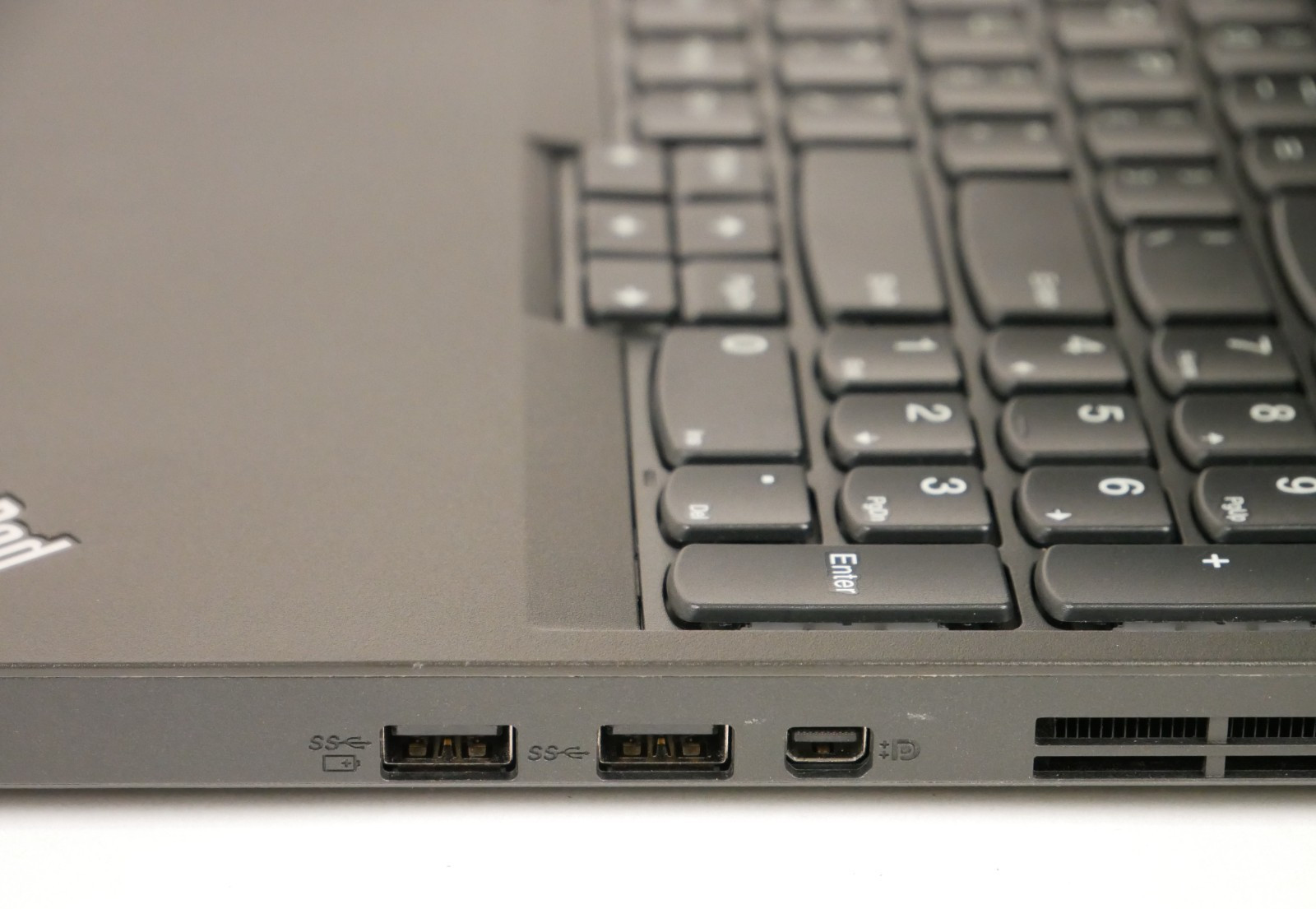 Lenovo ThinkPad T560 Intel i5-6200U @2.30GHz 8GB 240GB 15.6″ Laptop #L1