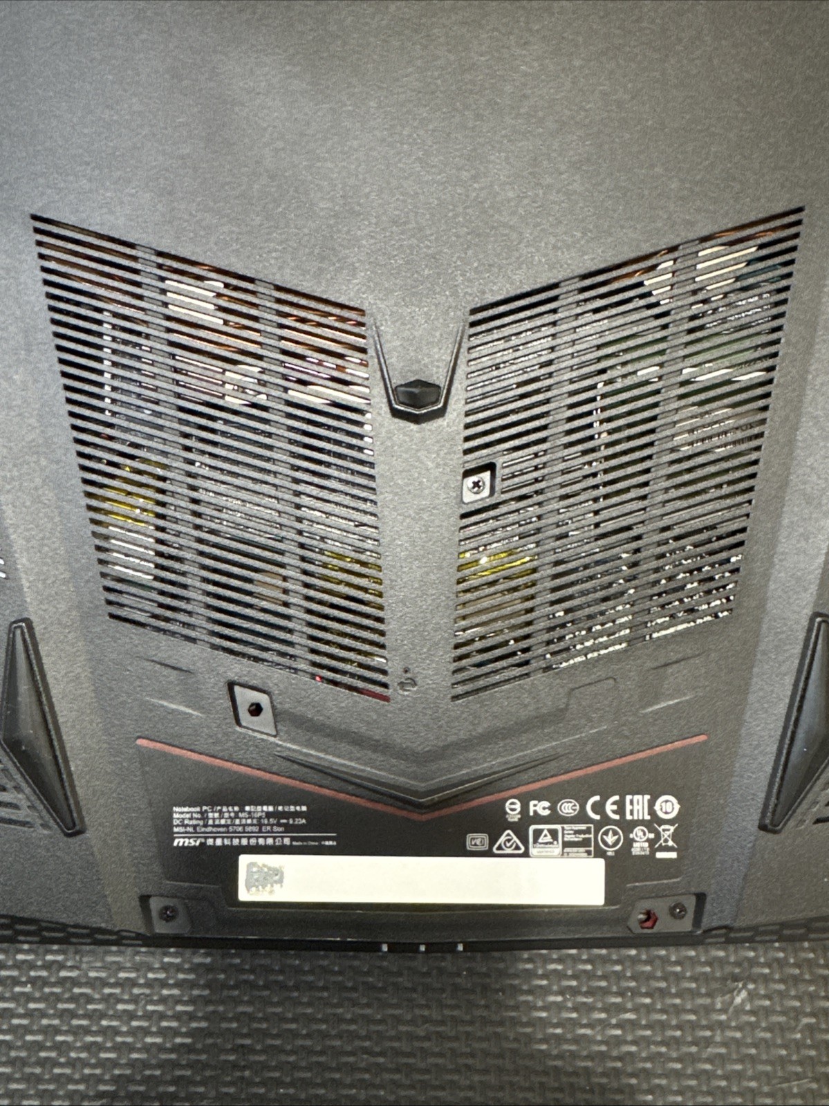 MSI GE63 RAIDER RGB 8RE GAMING LAPTOP INTEL I7 8th Gen NVIDIA GTX