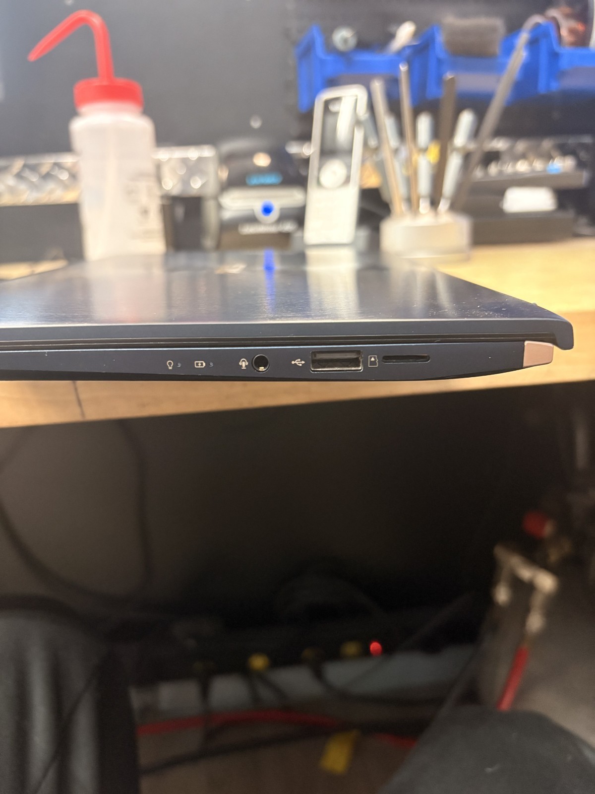 ASUS Zenbook 14 14” (512GB SSD Intel Core i7-1165G7 4.7GHz 16GB) Ultra-Slim…