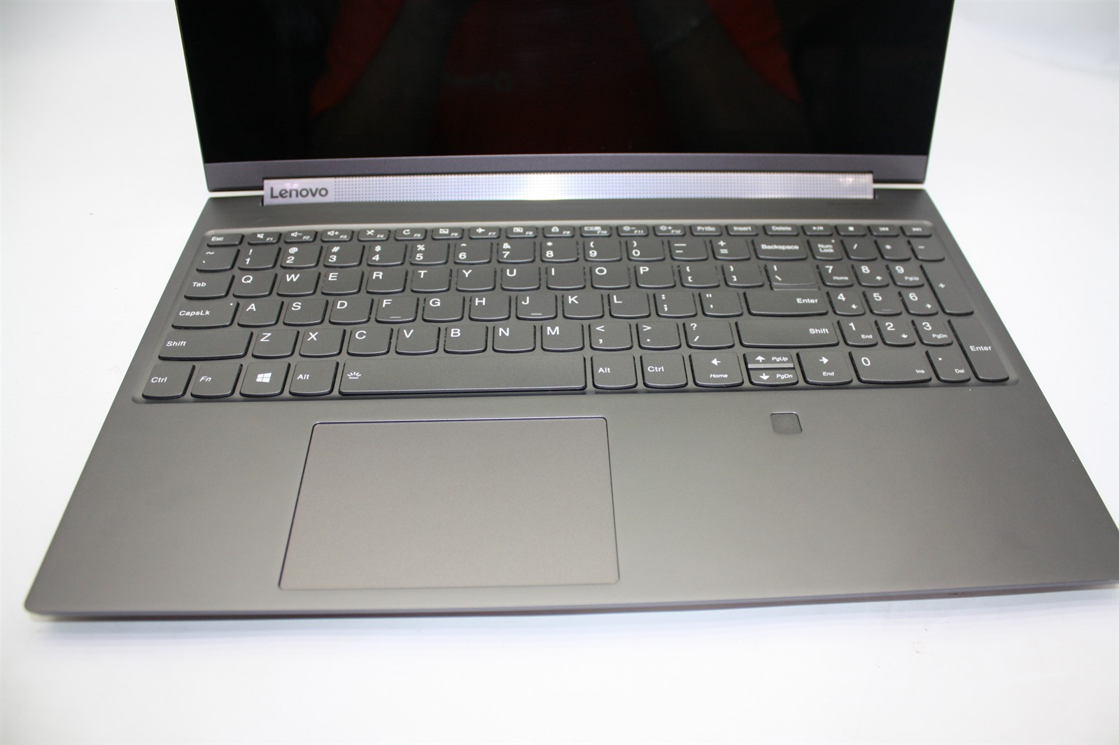 15.6″Lenovo idea Yoga C940-15IRH i7-9750H 2.60GHz RAM 16GB NVMe 256GB GTX 1650