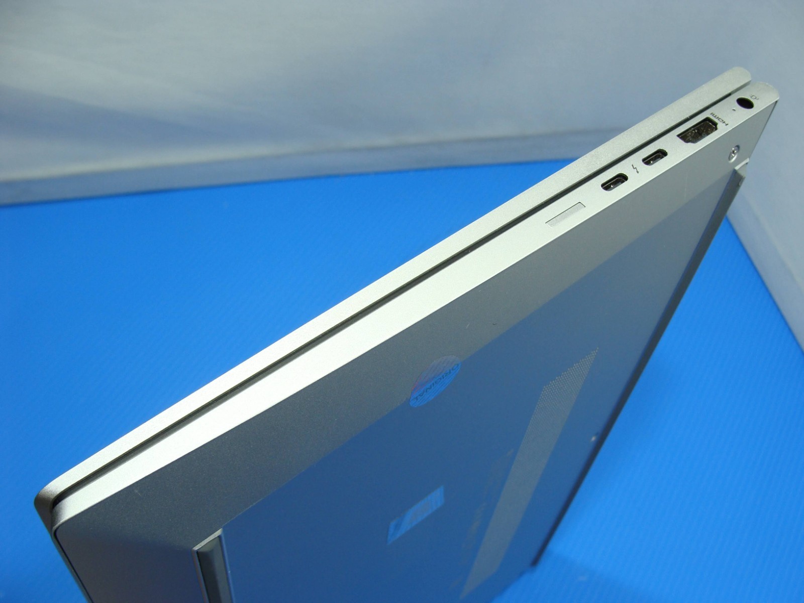HP EliteBook 840 G8 Intel Core i7-1185G7 14″ FHD Windows 11 Pro 3GHz 16GB 256GB